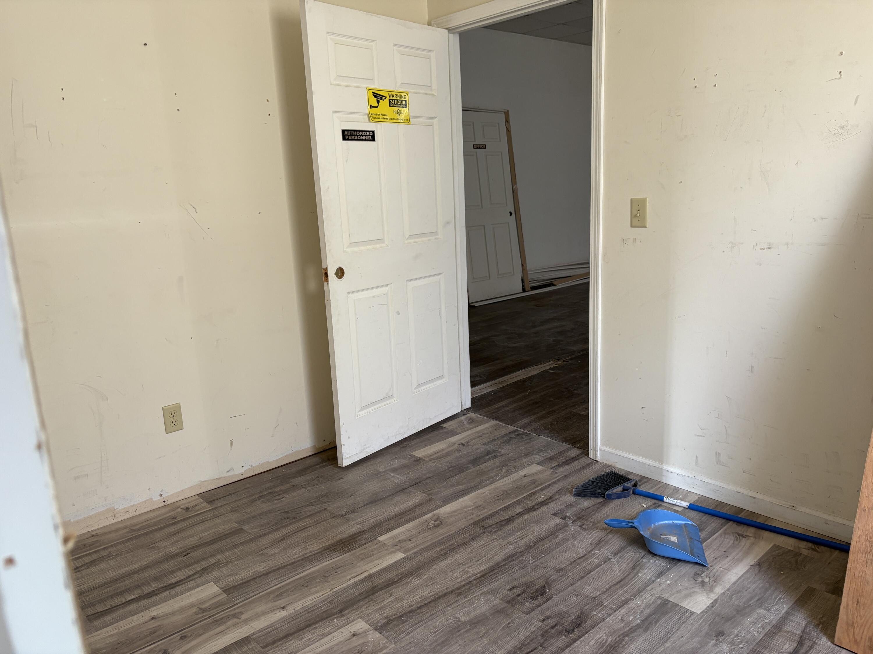 193 S Main Street Property Photo 3