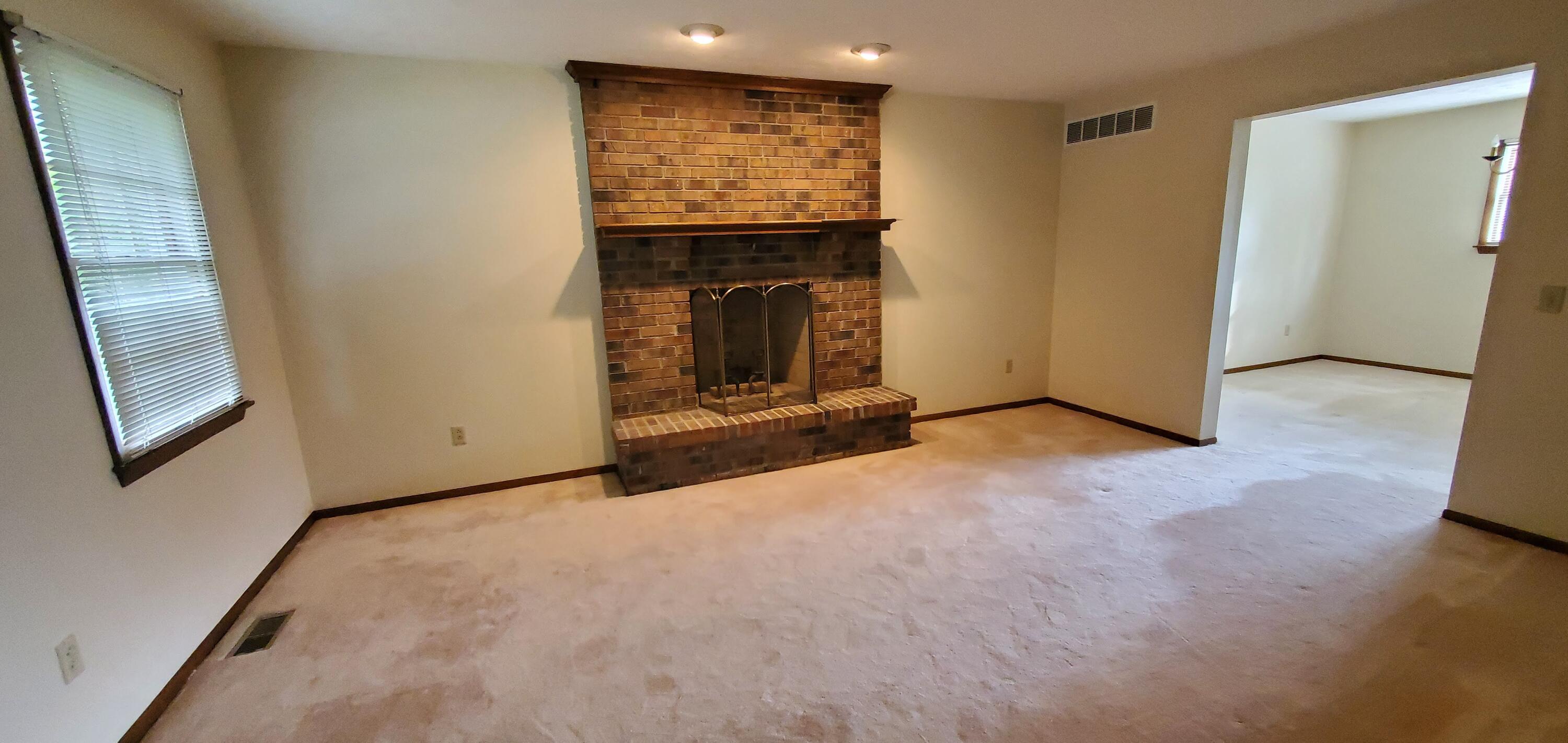 15810 Sunset Property Photo 5