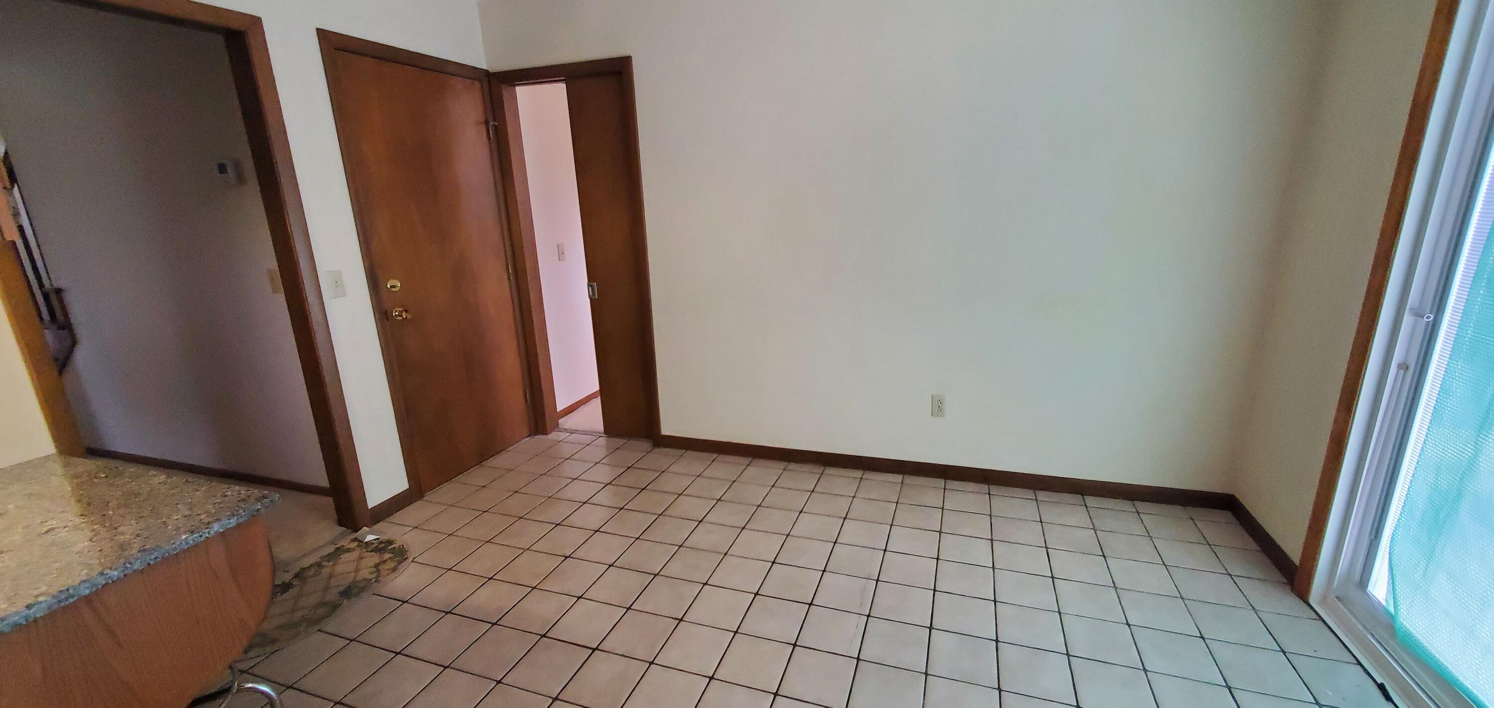 15810 Sunset Property Photo 7