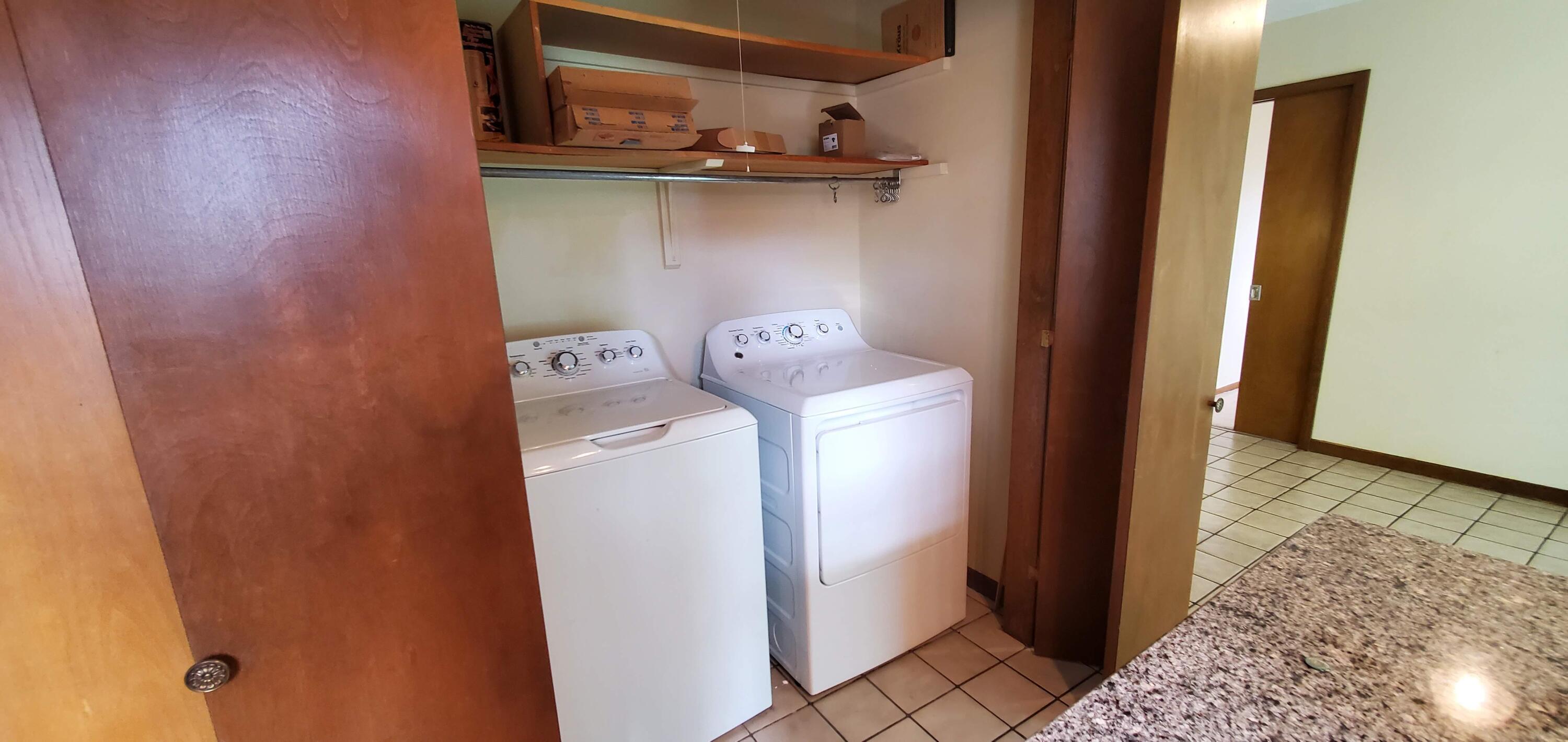 15810 Sunset Property Photo 10