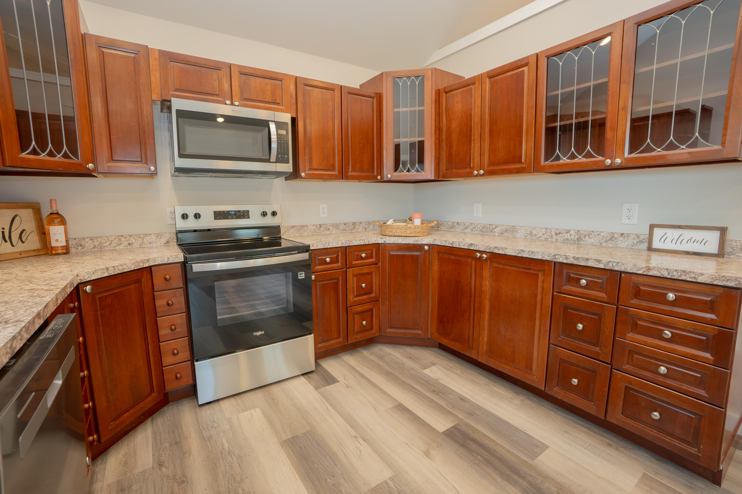 619 Michigan Property Photo 7