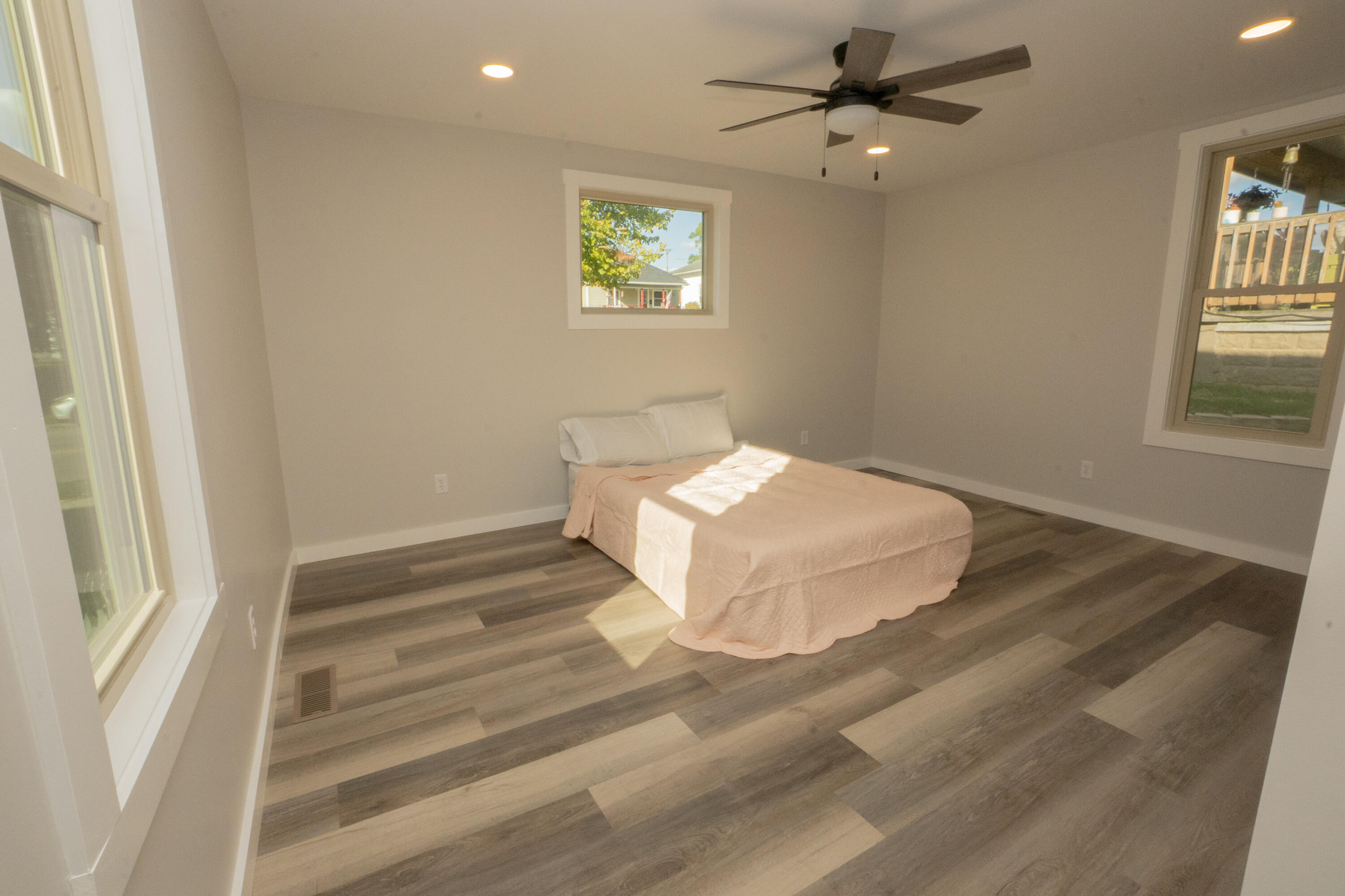 619 Michigan Property Photo 17