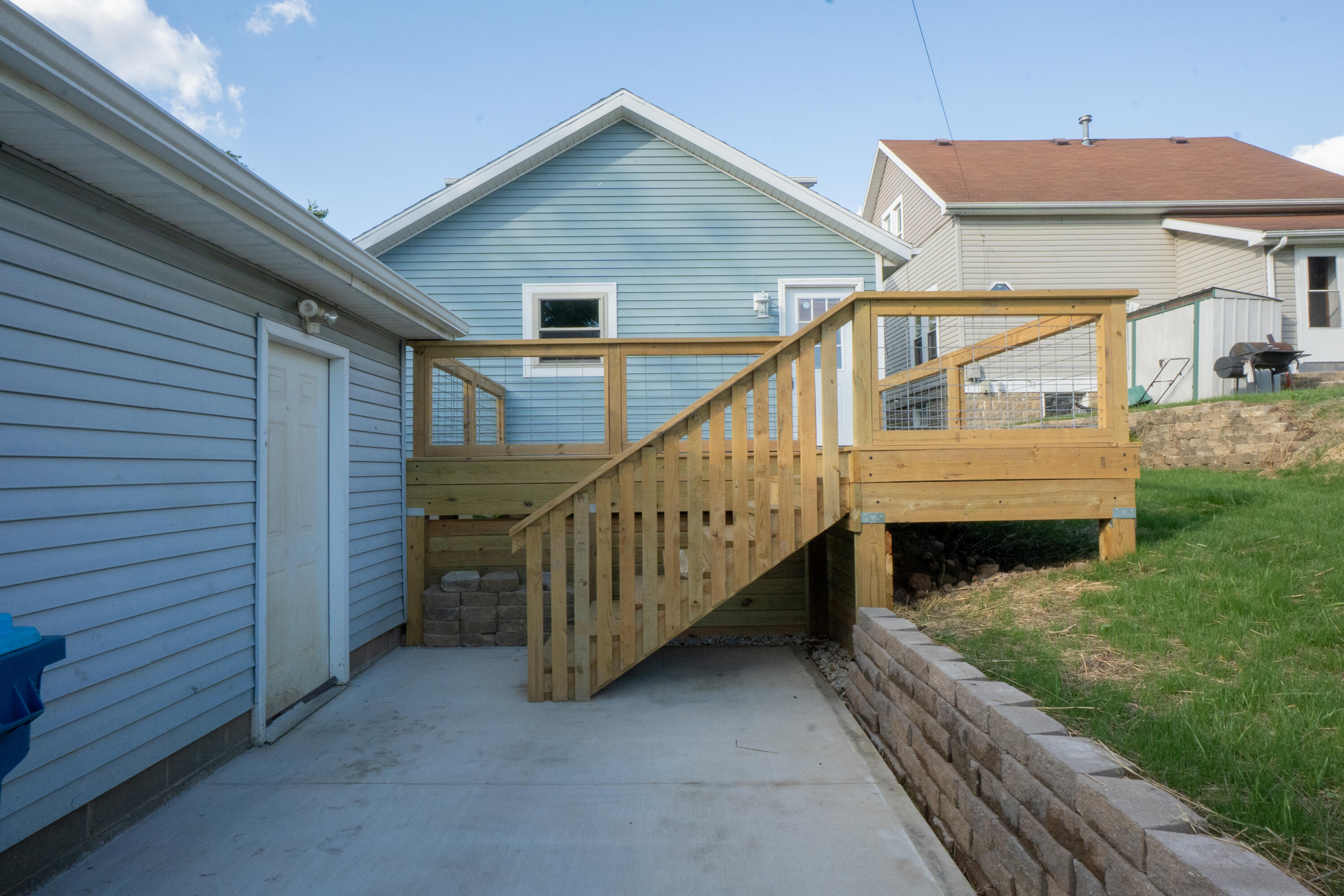 619 Michigan Property Photo 28