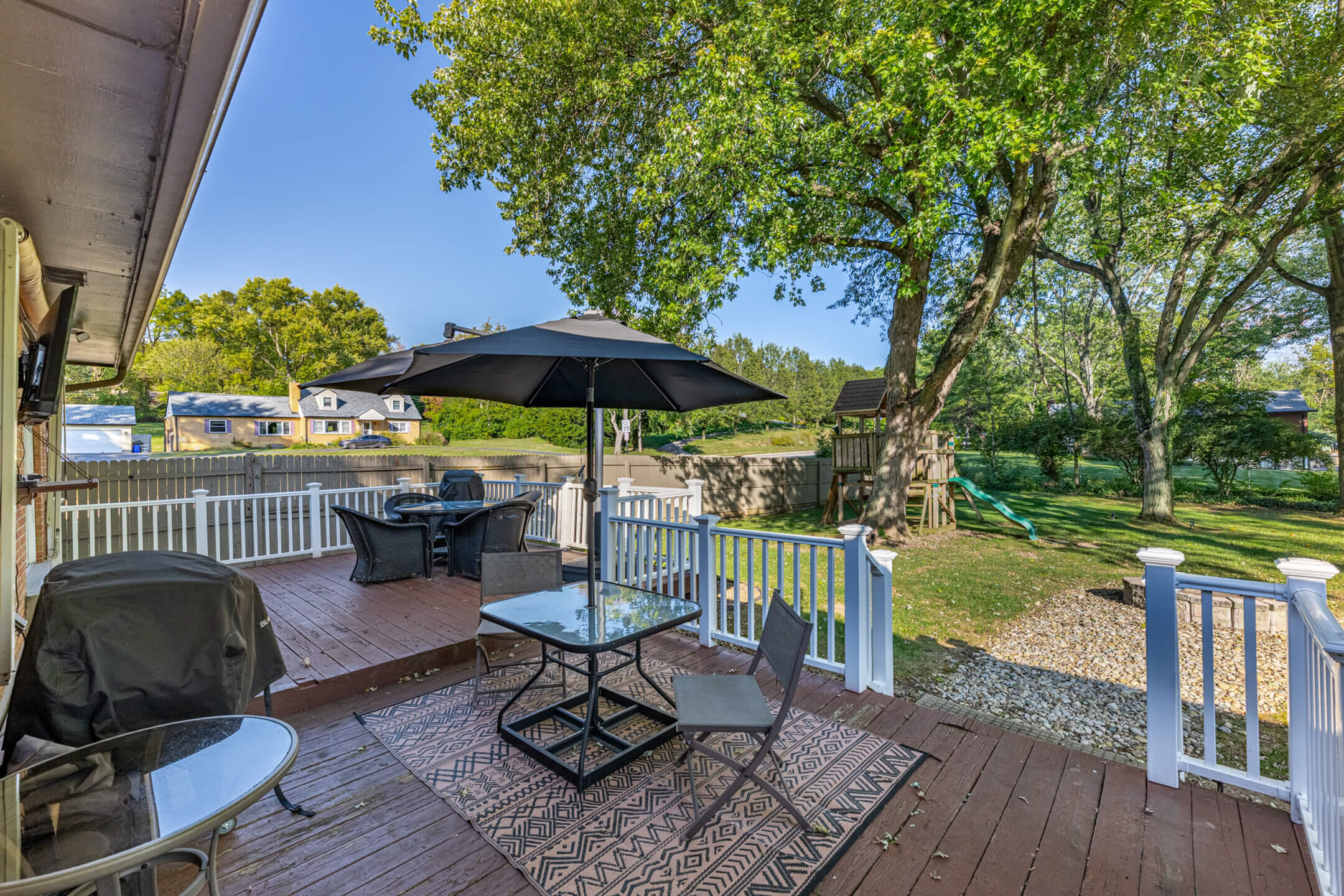 6000 Cobbleskill Property Photo 17