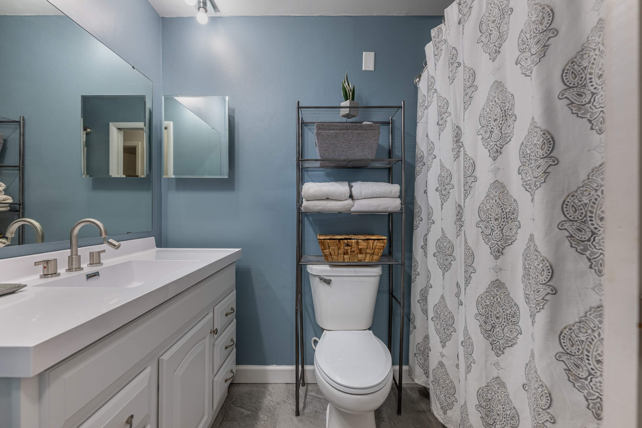 6000 Cobbleskill Property Photo 27