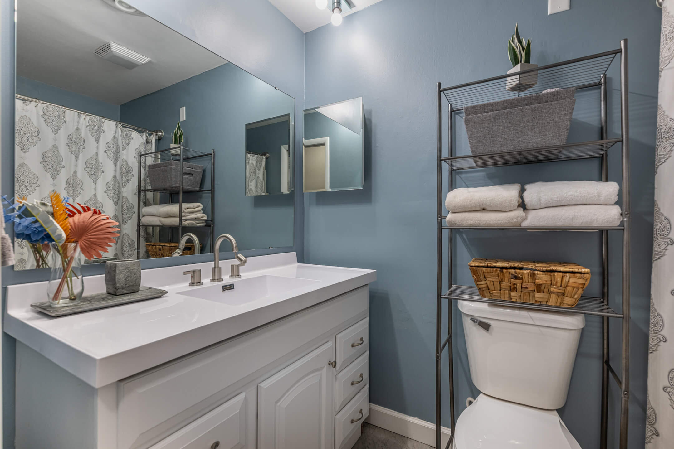 6000 Cobbleskill Property Photo 28