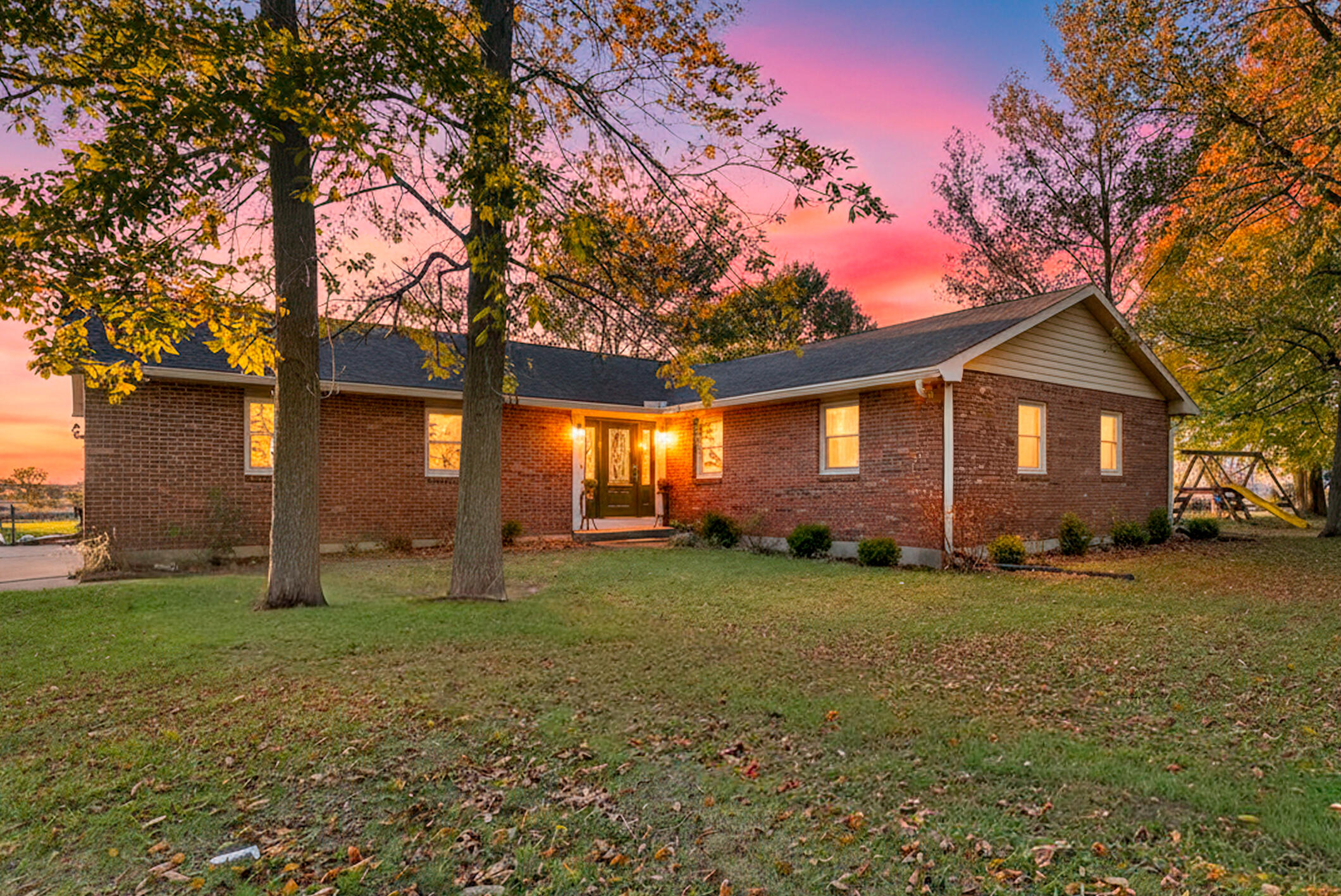 14666 Circle Property Photo 1