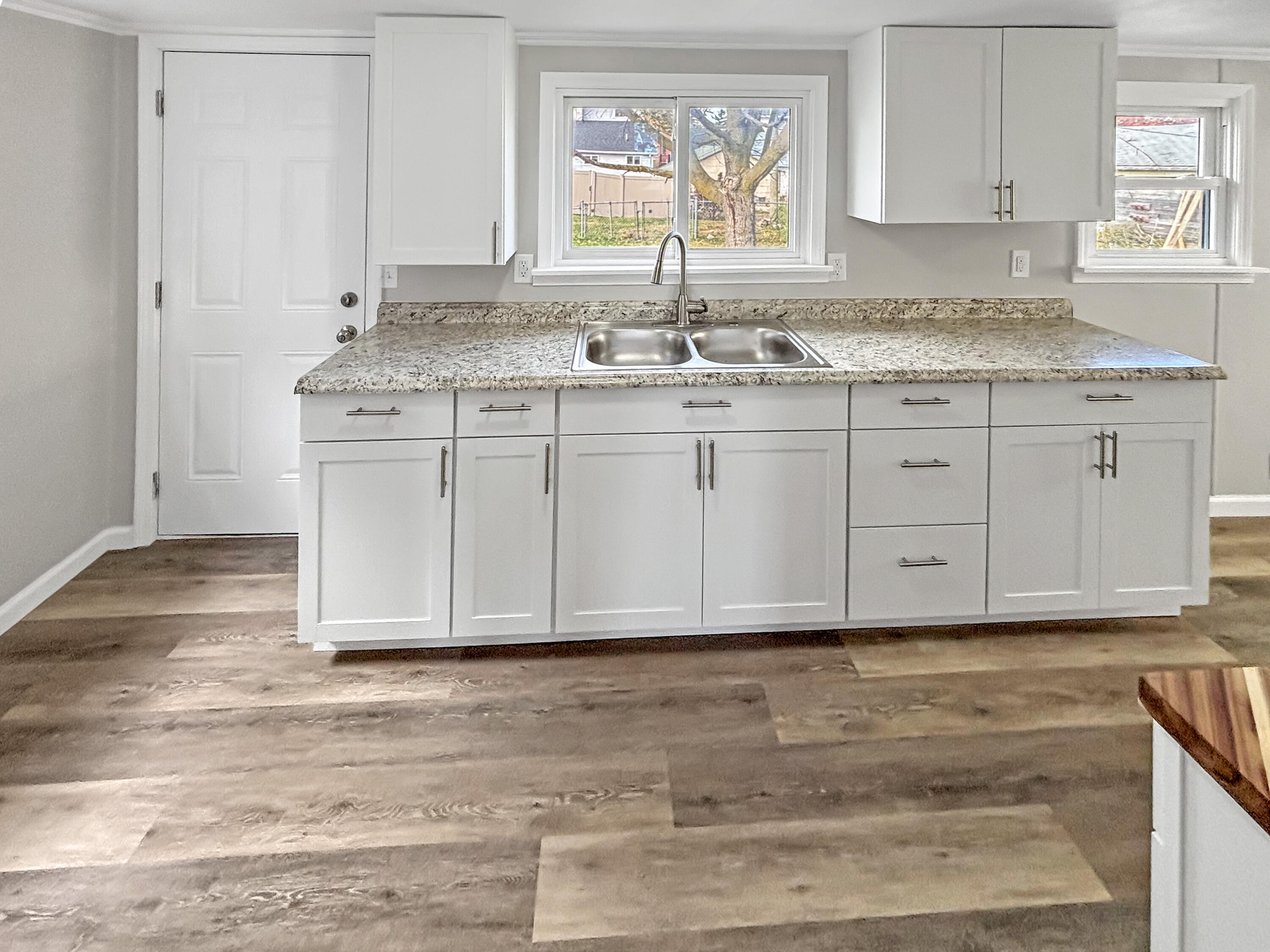 119 Sycamore Property Photo 6