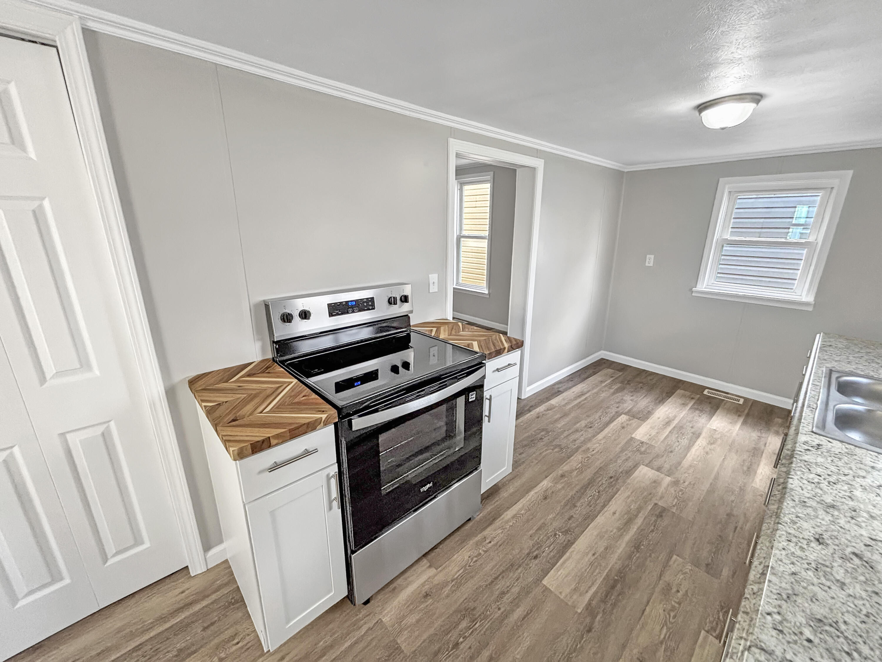 119 Sycamore Property Photo 7