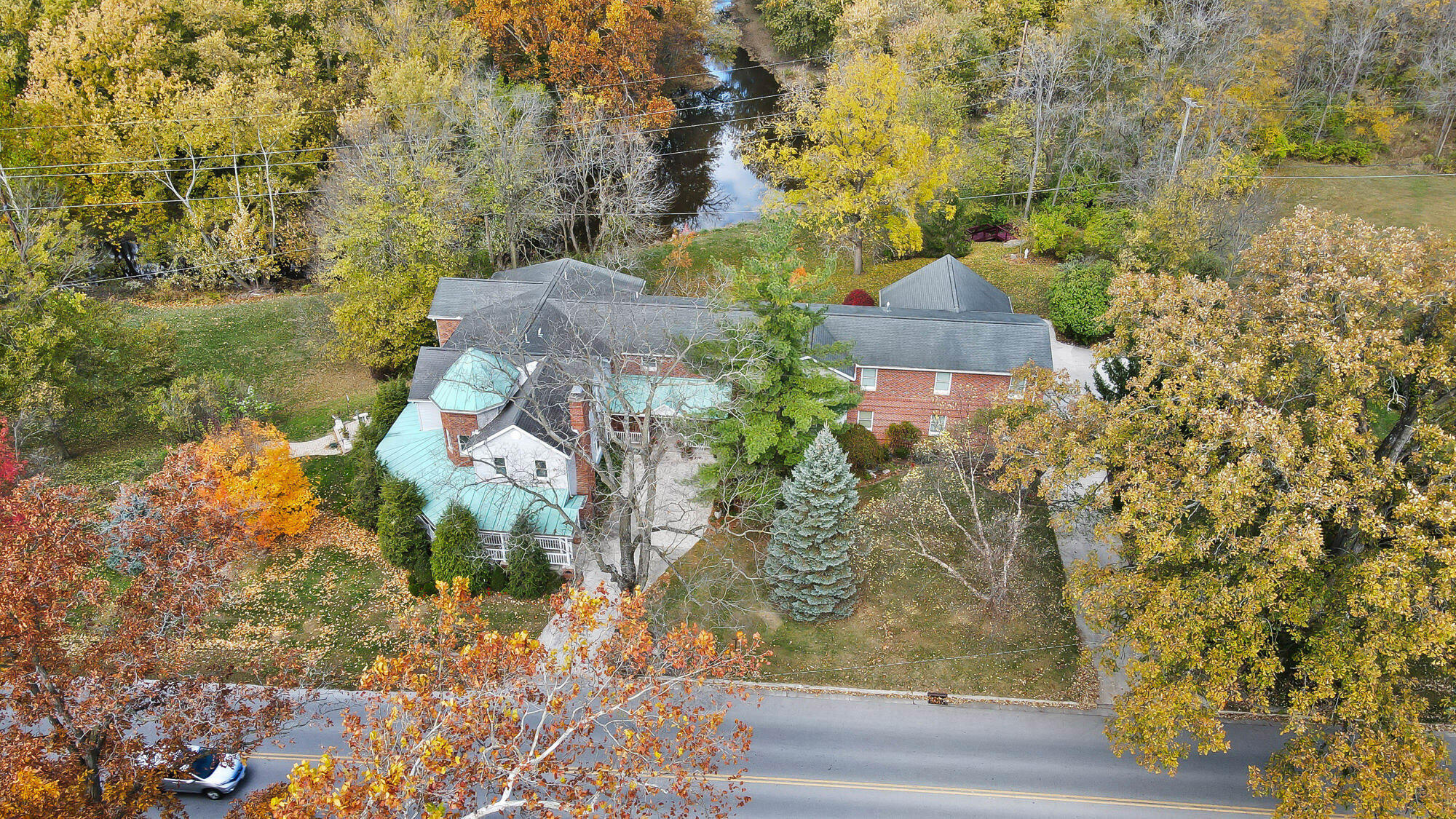 1100 Auglaize Property Photo 3