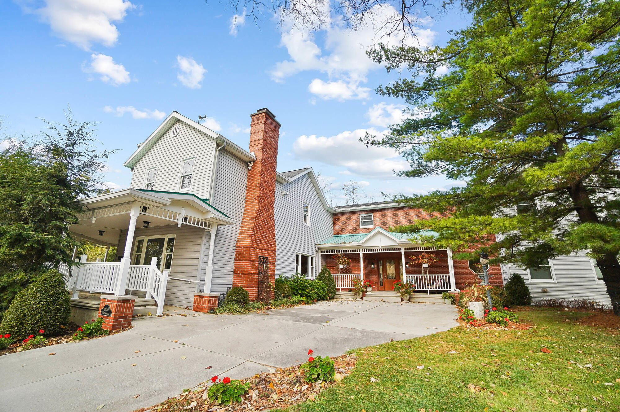 1100 Auglaize Property Photo 9