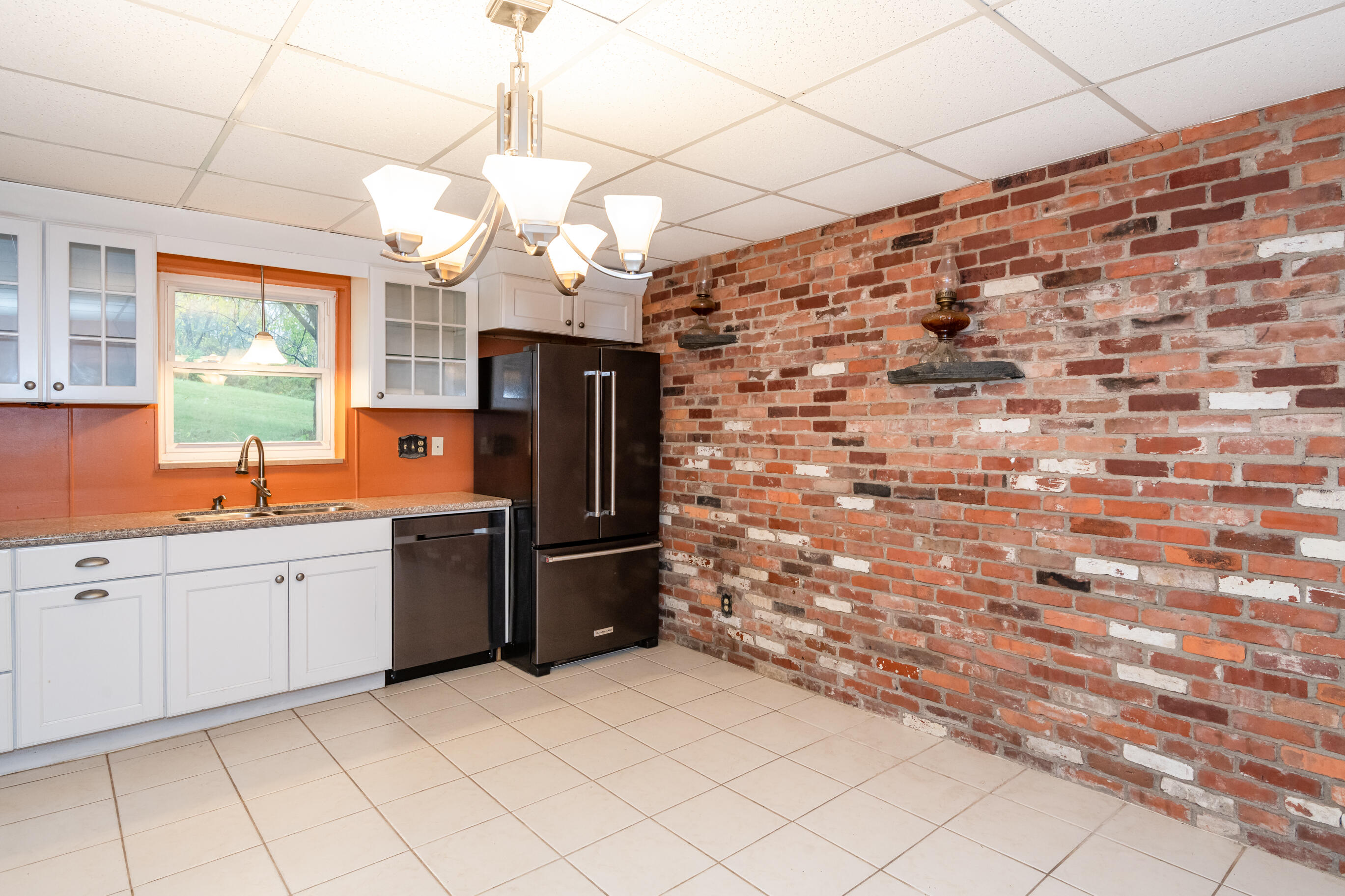 5230 W Us Highway 36 Property Photo 17