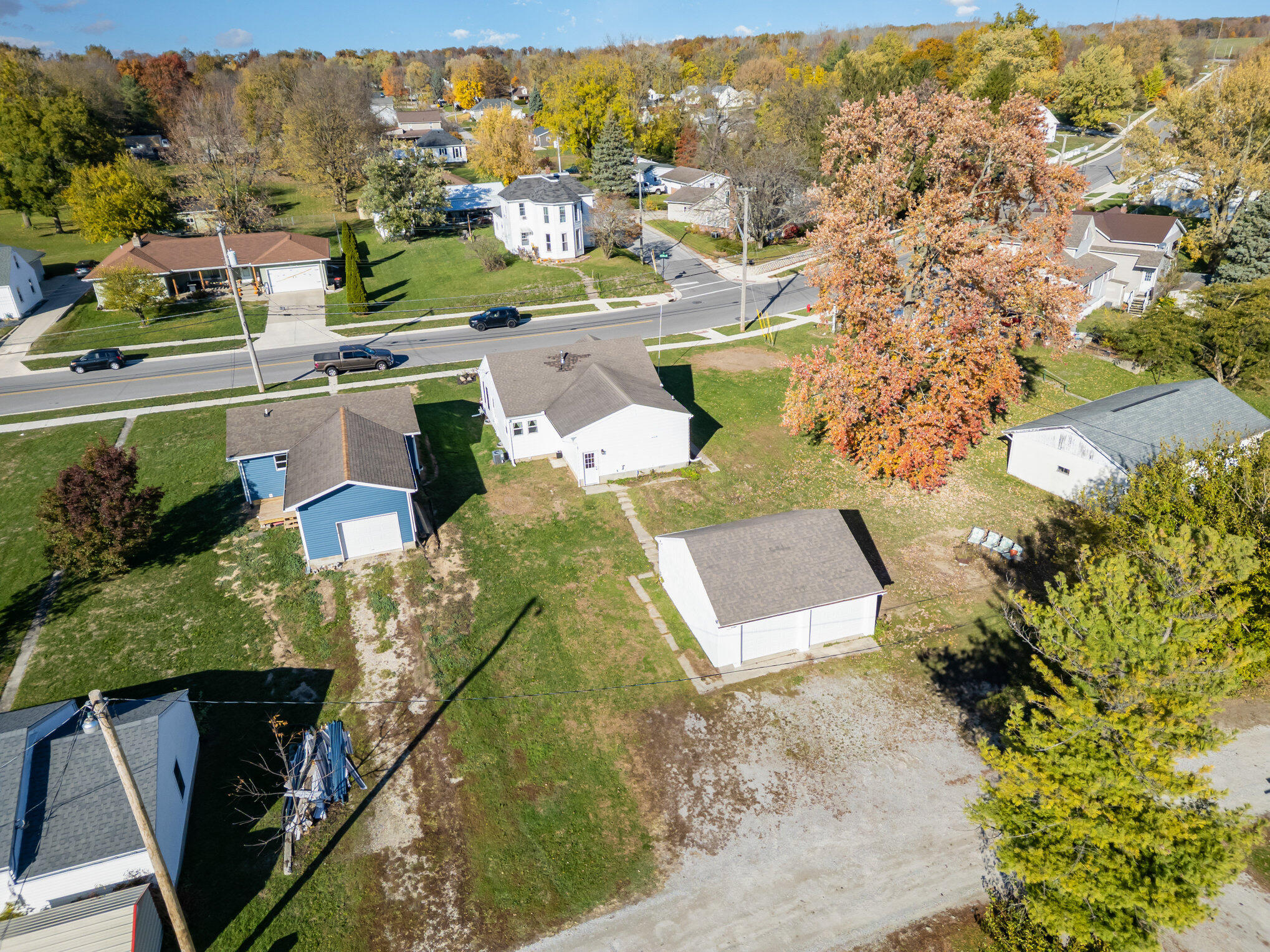 9 E Silver Street Property Photo 18
