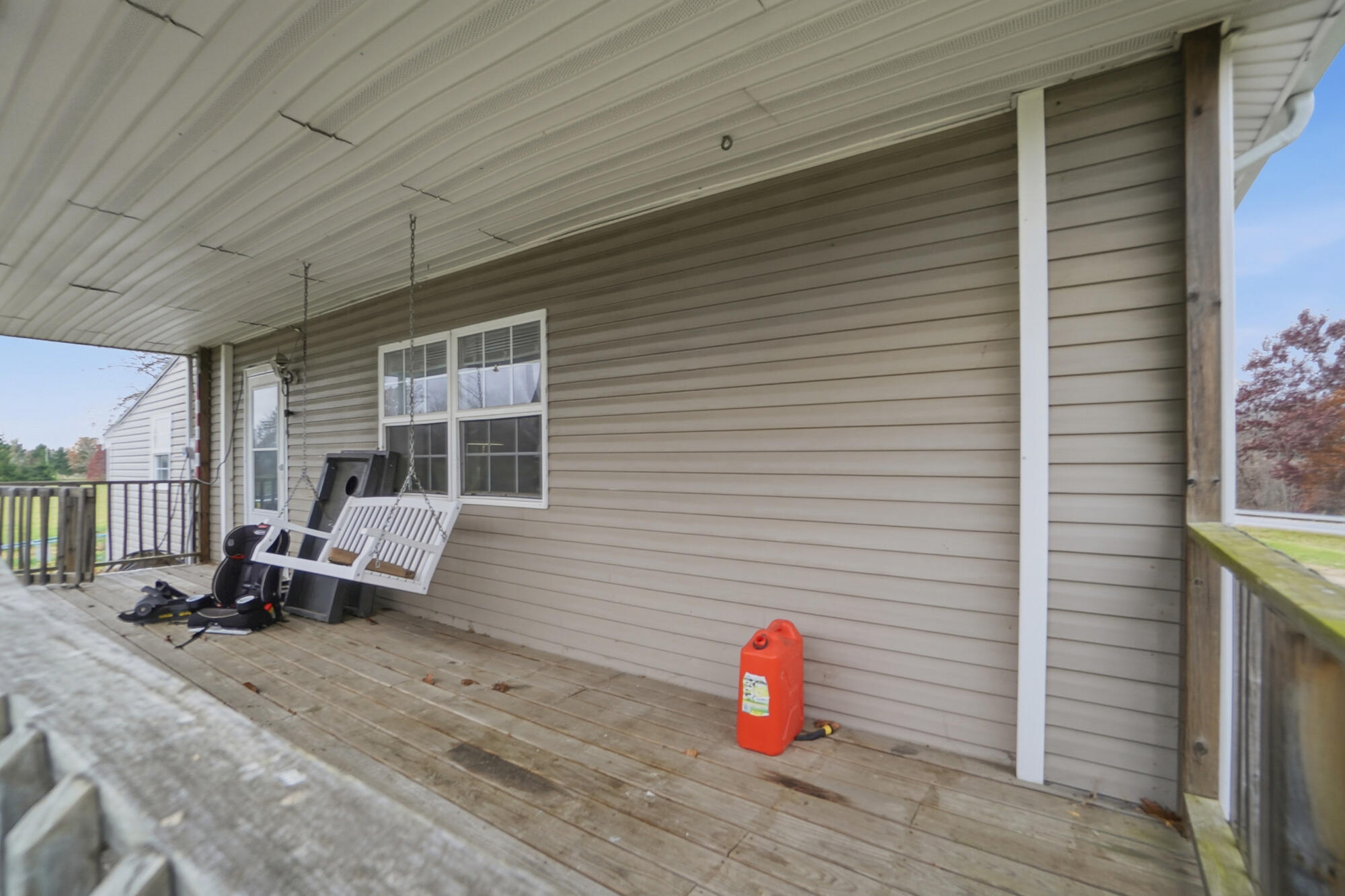 2327 N Phillips Road Property Photo 4
