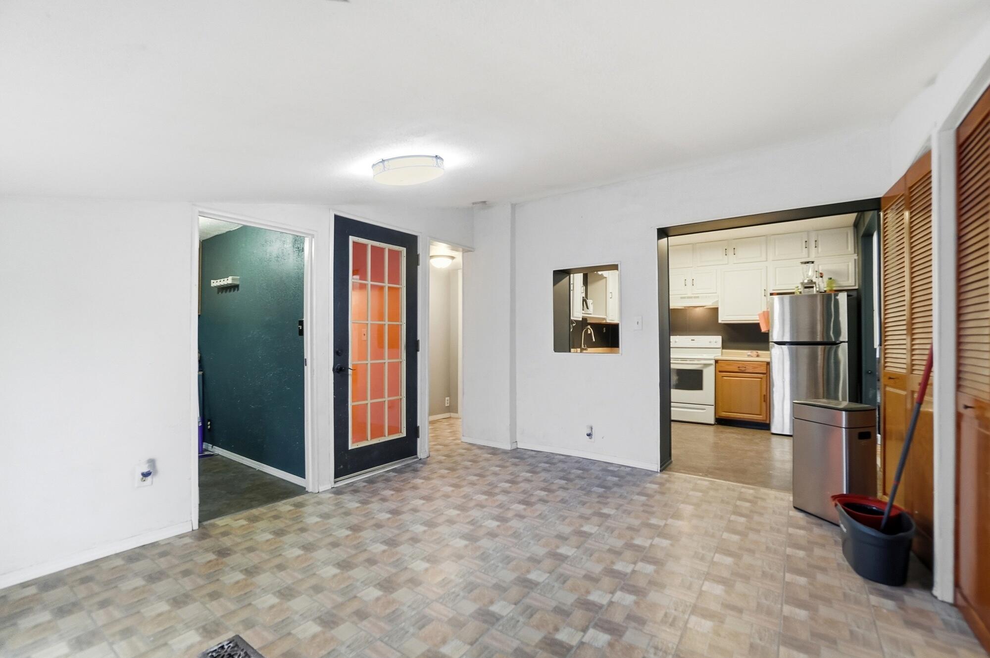 2327 N Phillips Road Property Photo 16