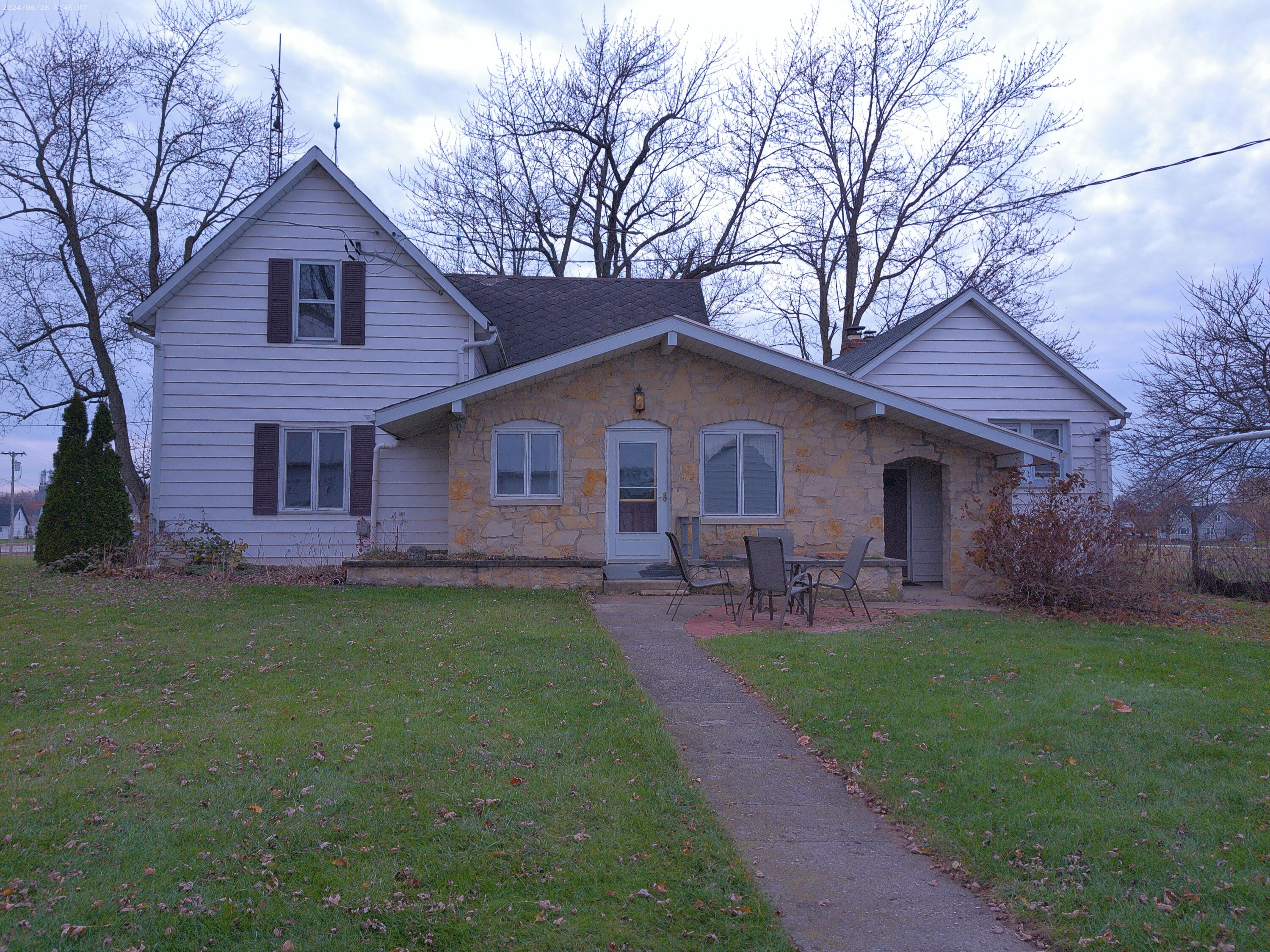 410 E Cherry Street Property Photo 1