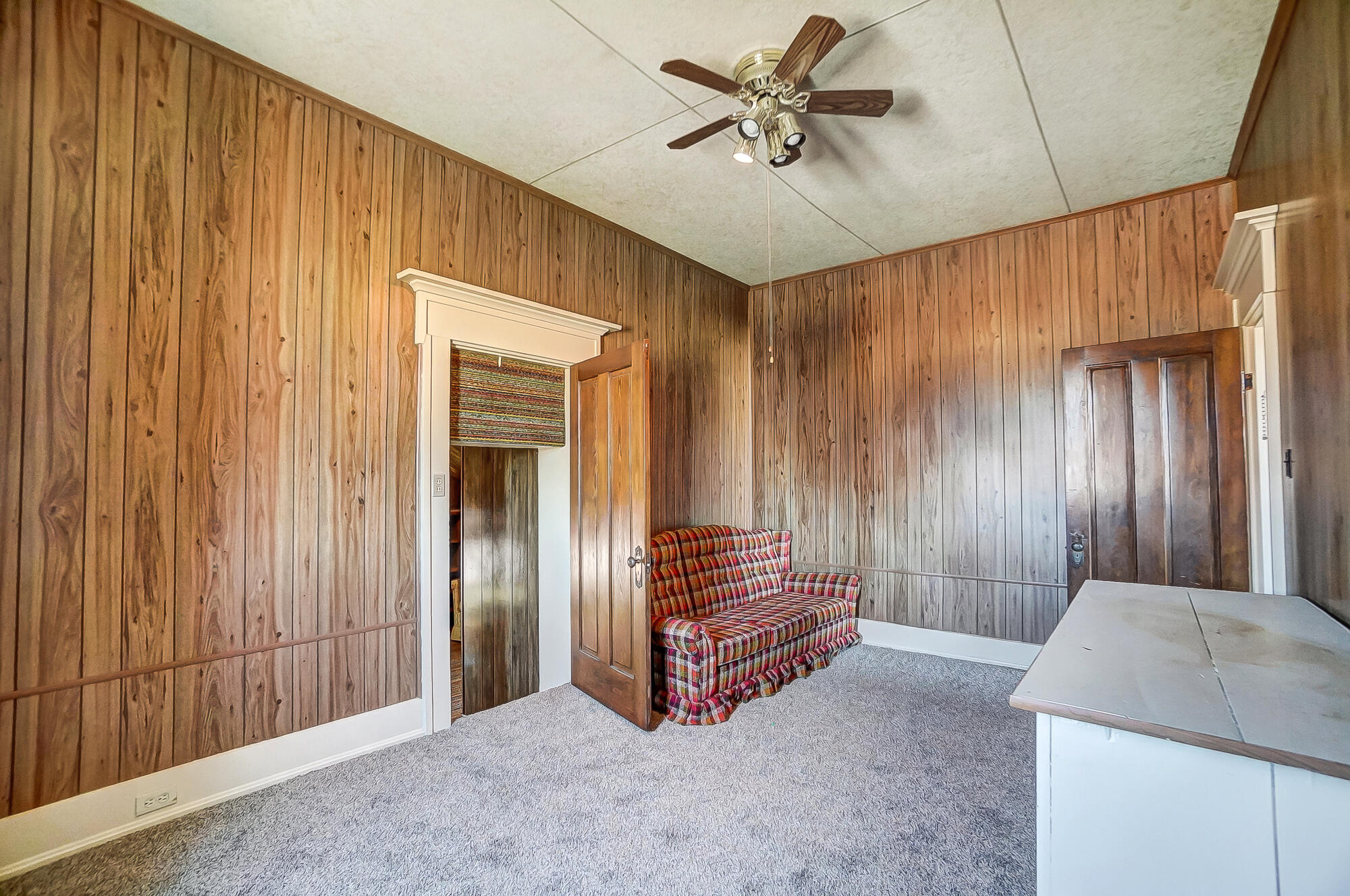 405 E Spring Street Property Photo 44