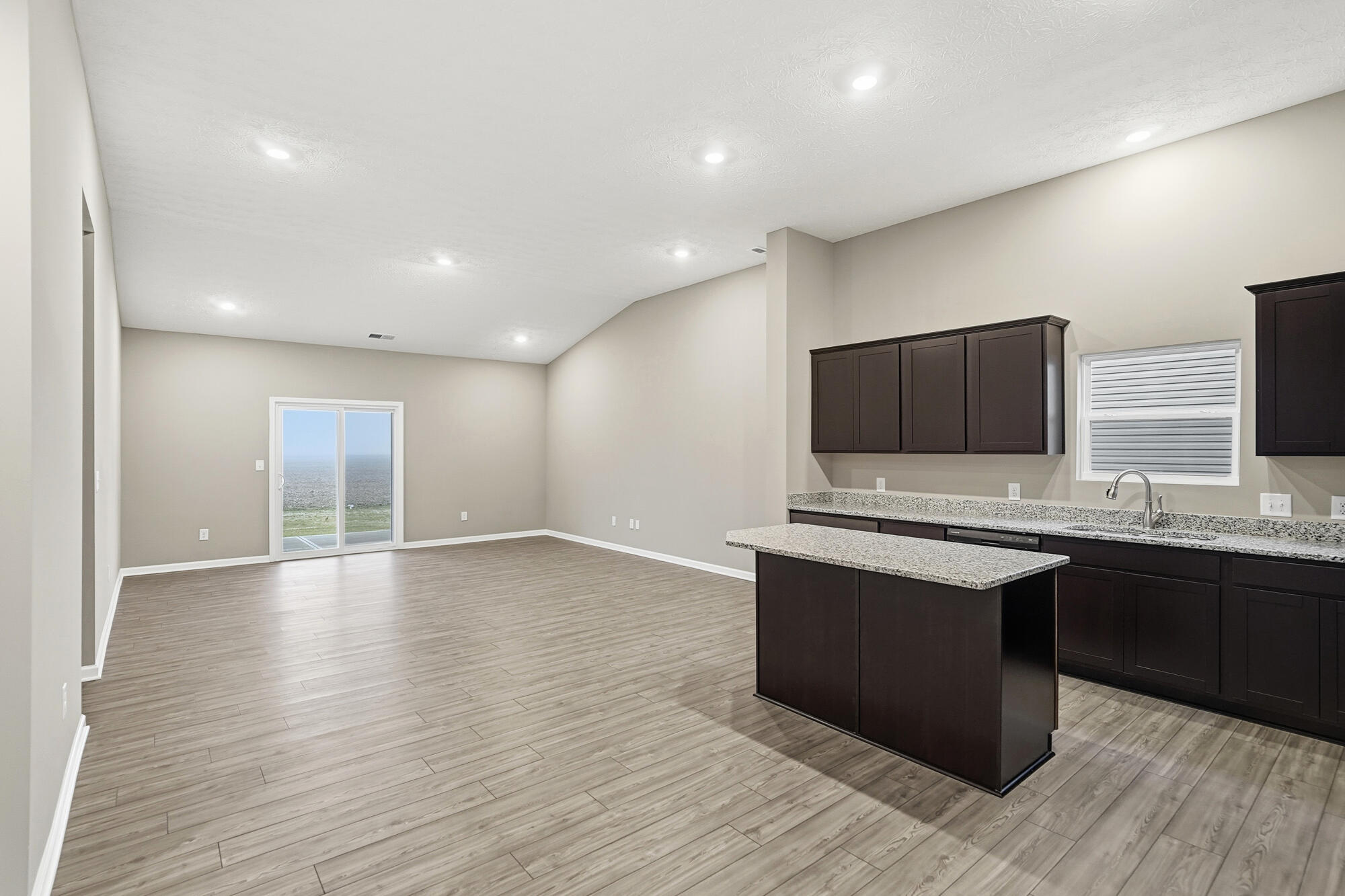 4016 Chakeres Avenue Property Photo 6