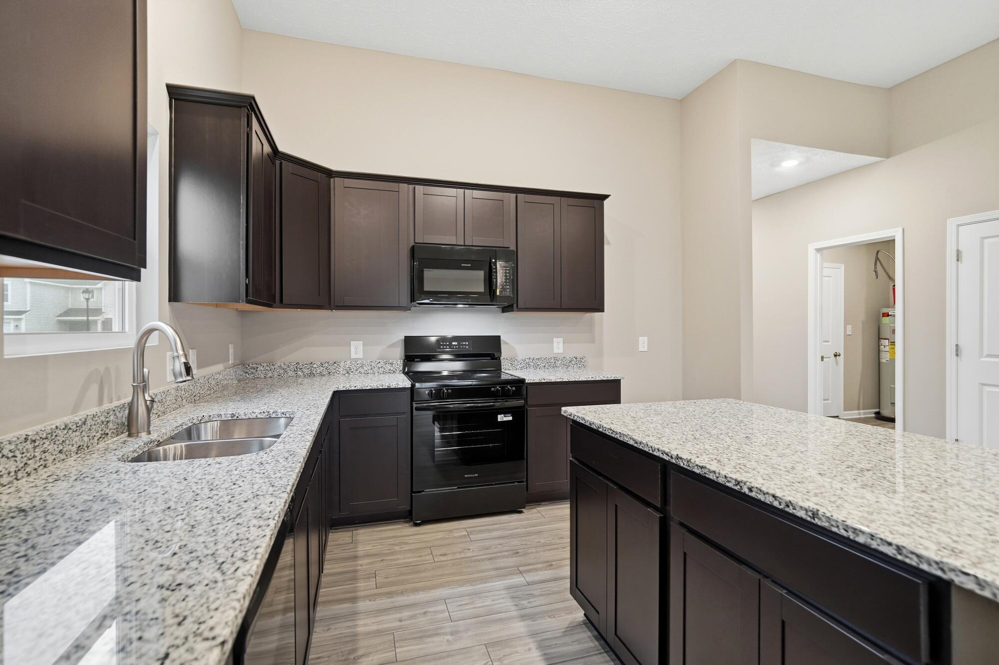 4016 Chakeres Avenue Property Photo 12