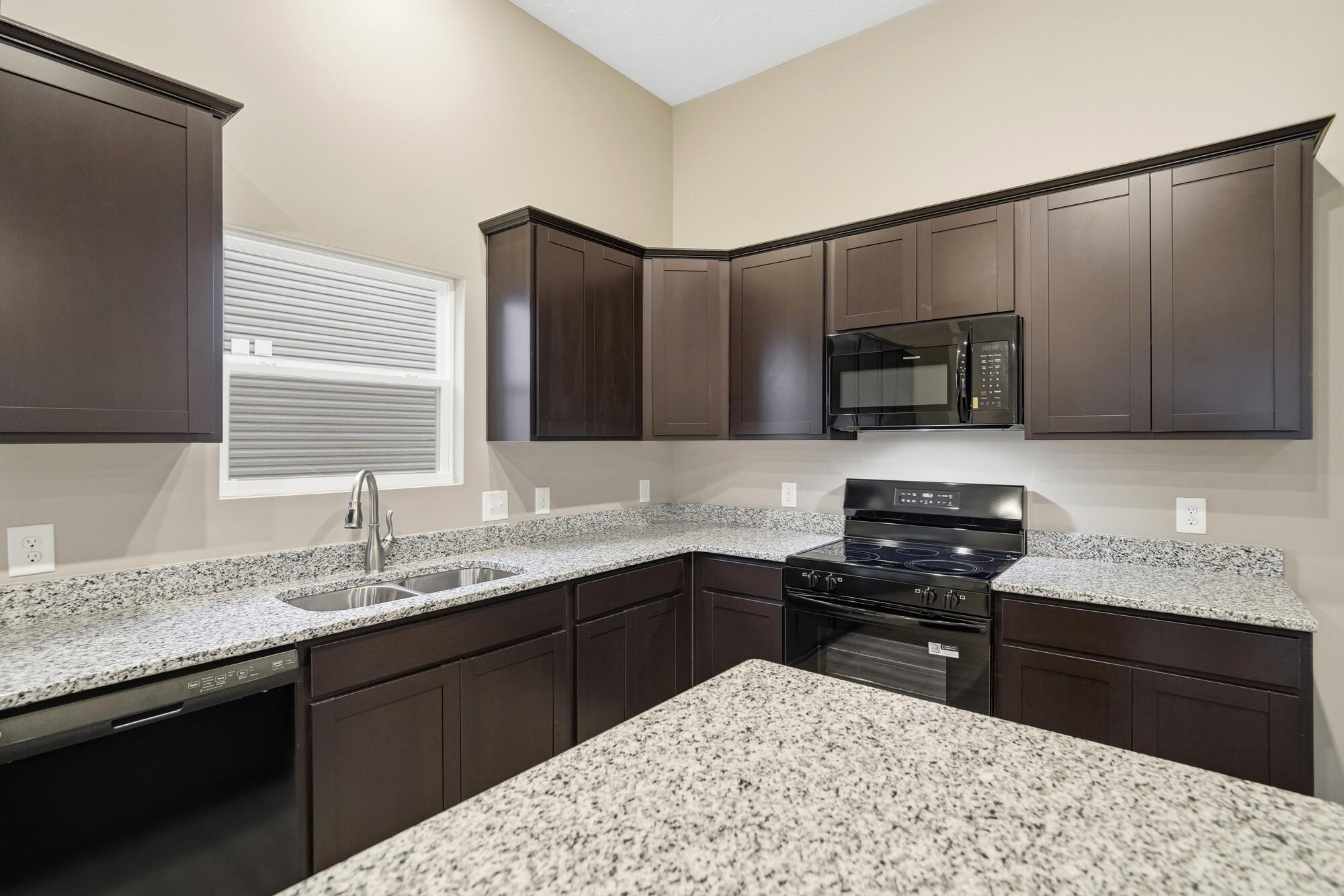 4016 Chakeres Avenue Property Photo 14