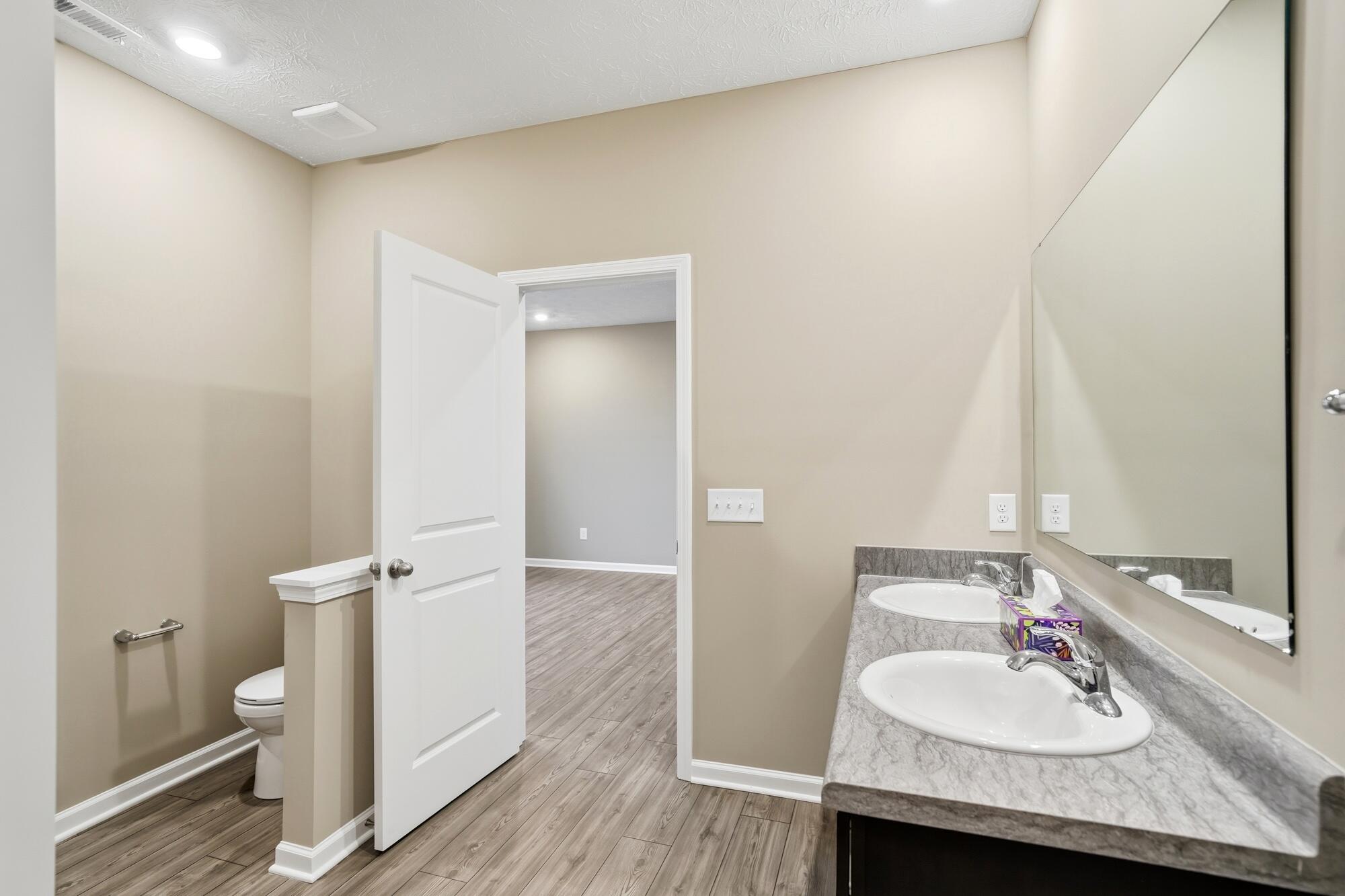4016 Chakeres Avenue Property Photo 24