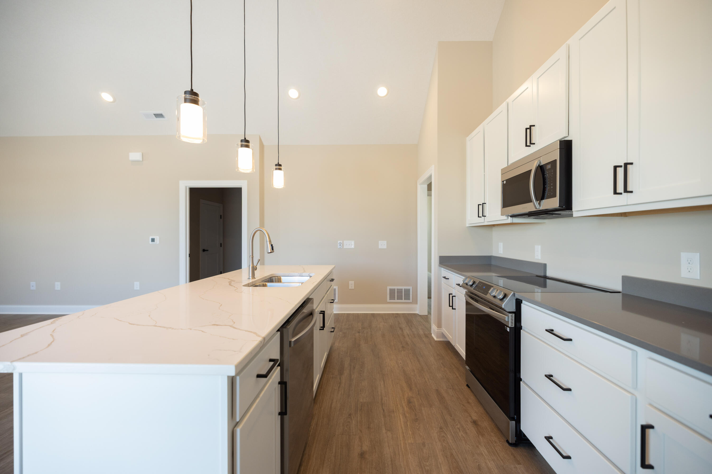1505 Kingsgate Road Property Photo 10
