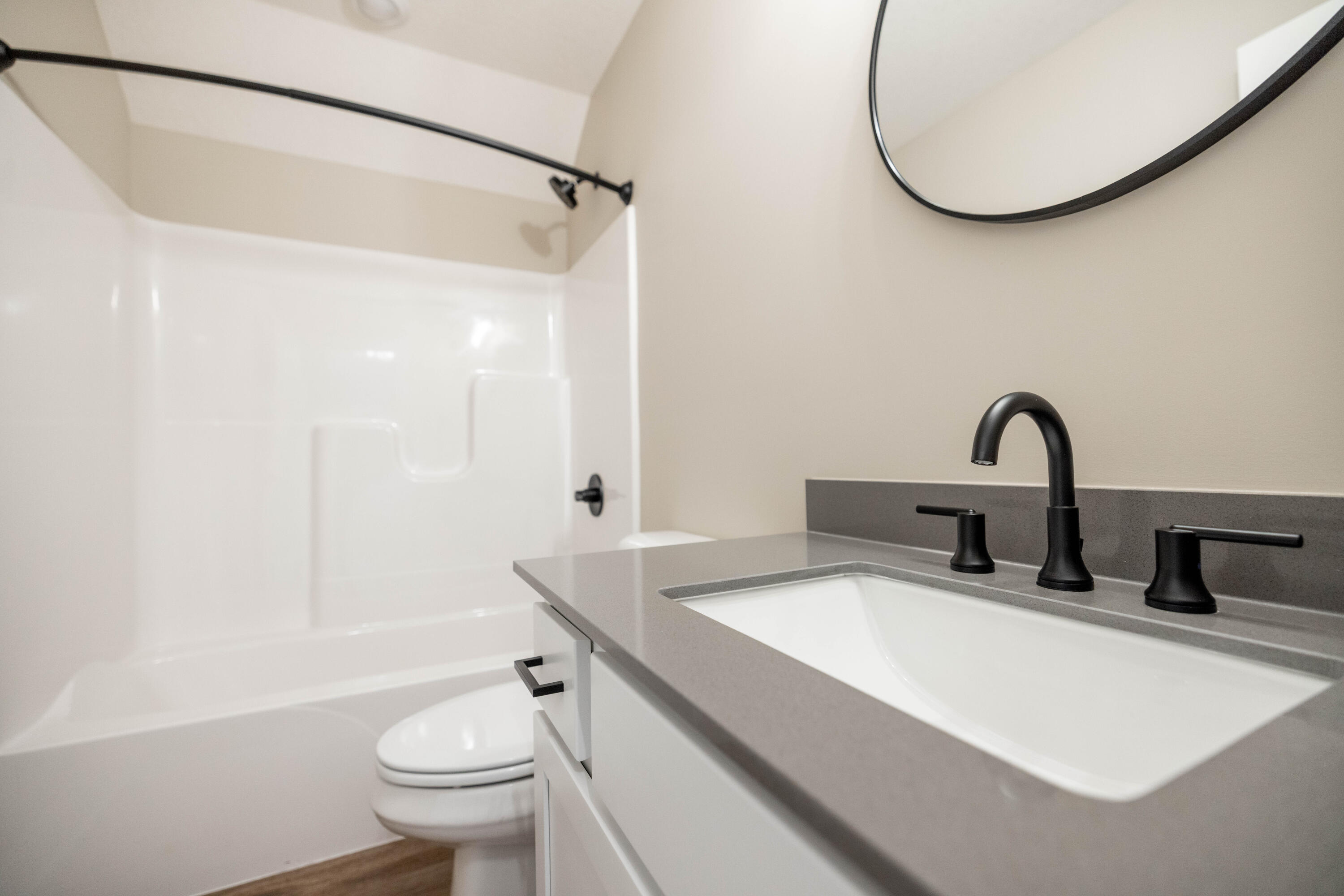 1505 Kingsgate Road Property Photo 23