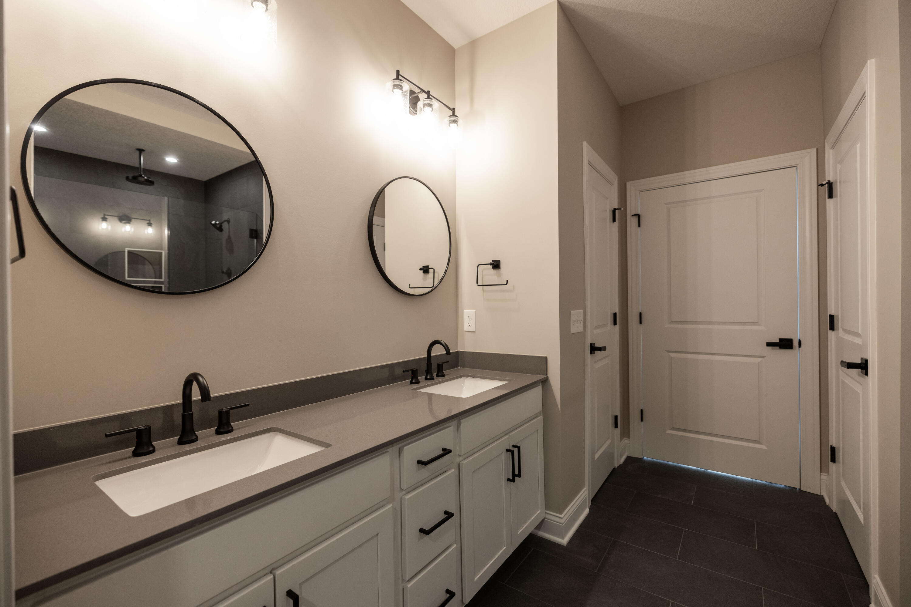 1505 Kingsgate Road Property Photo 32