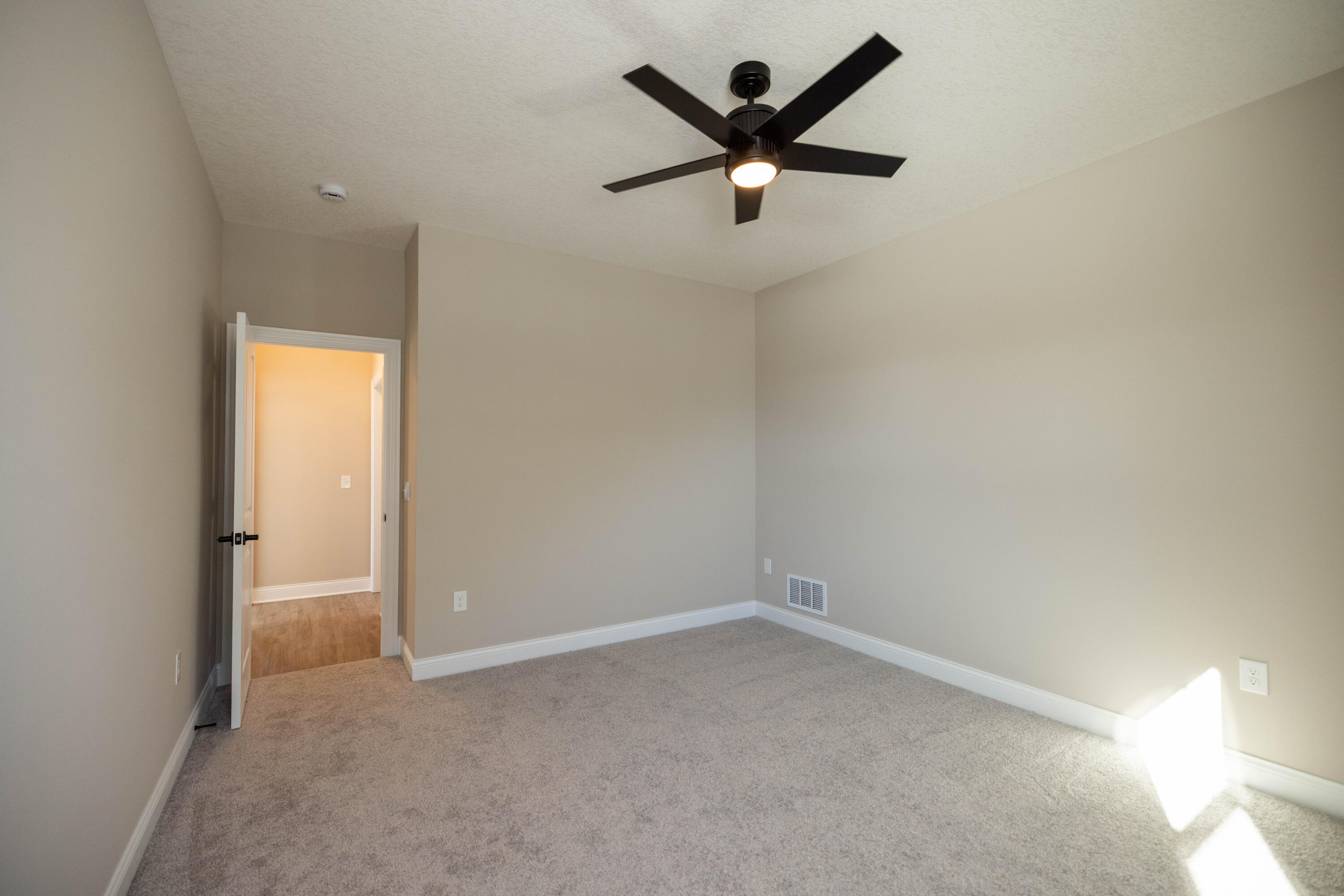 1505 Kingsgate Road Property Photo 36