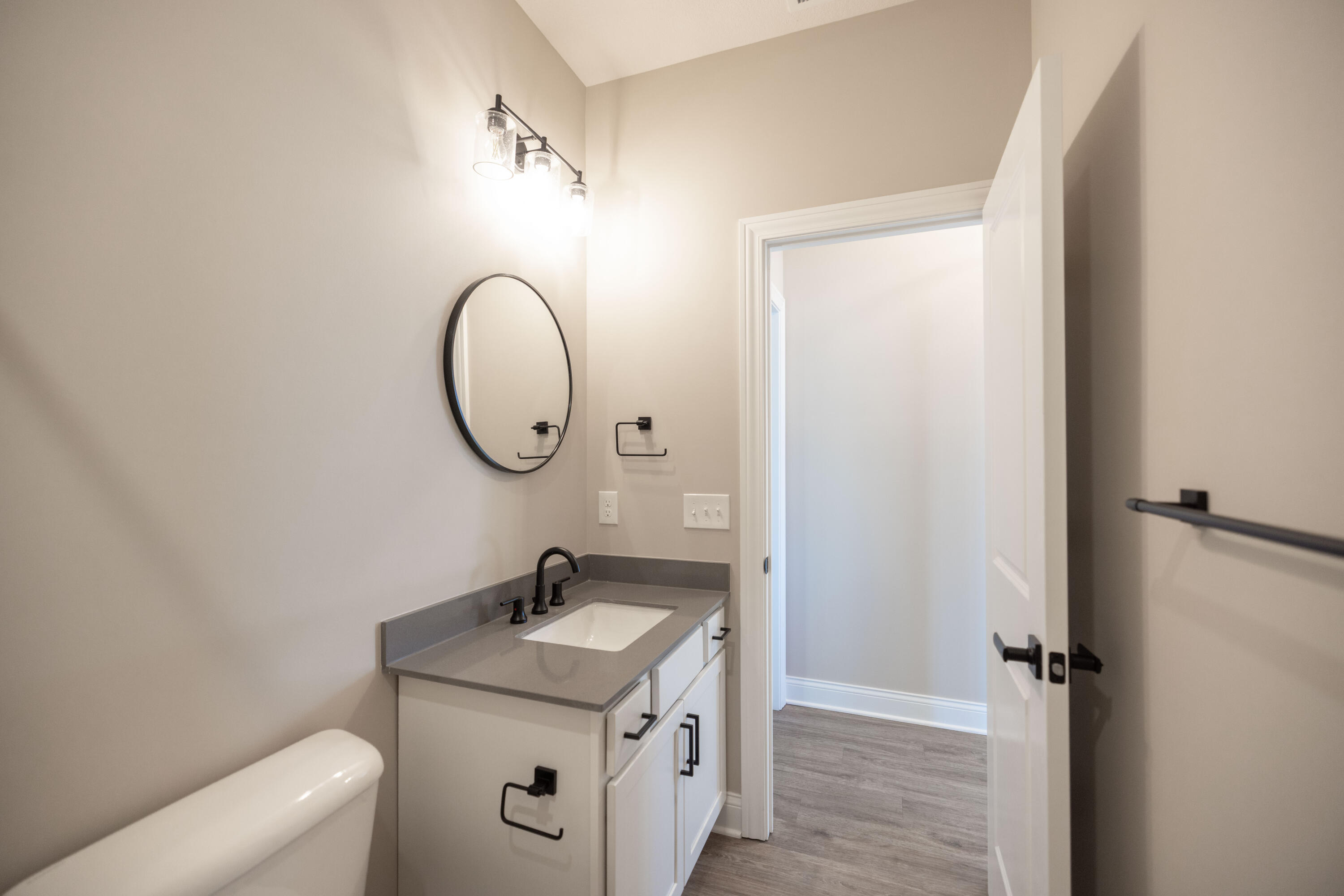 1505 Kingsgate Road Property Photo 39