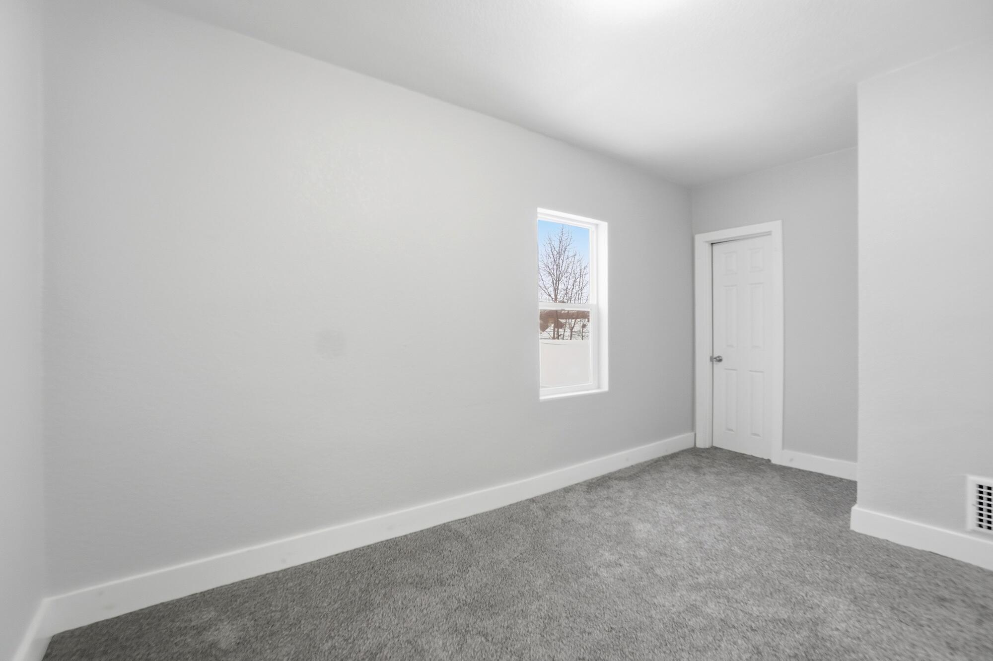 1508 Oakland Parkway Property Photo 8