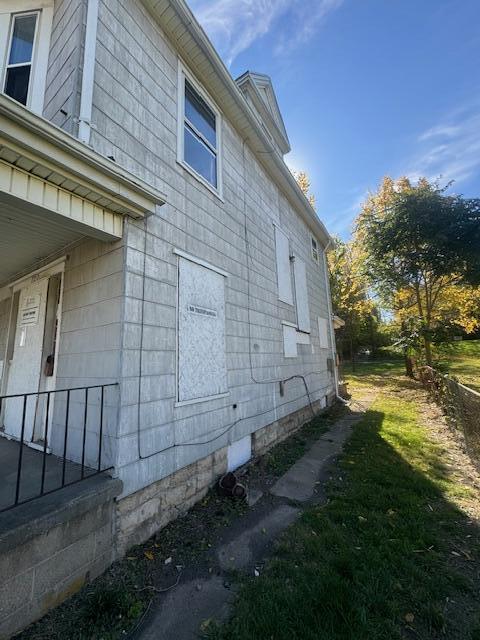 727 W High Street Property Photo 4