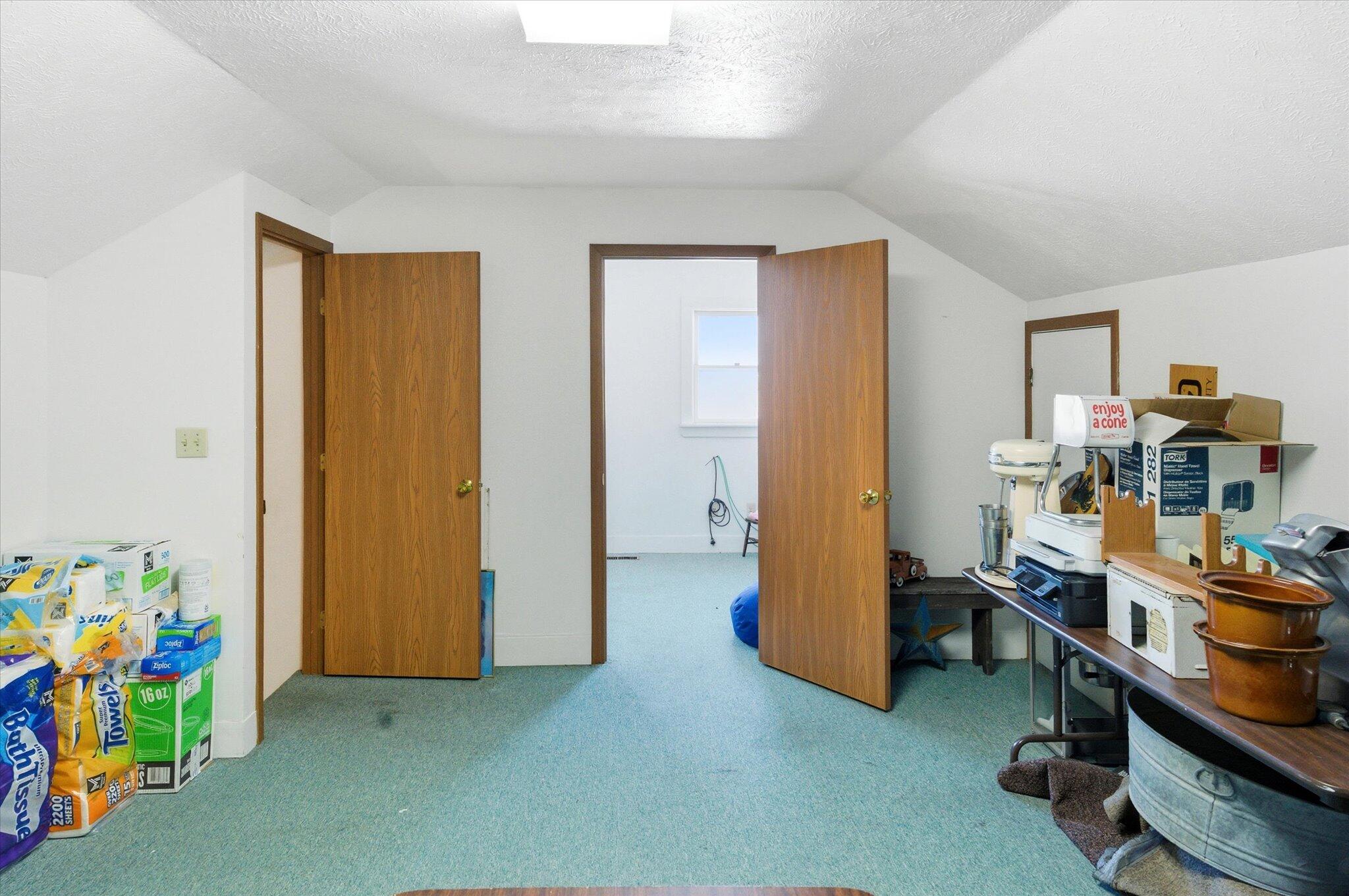 1043822 Property Photo 22