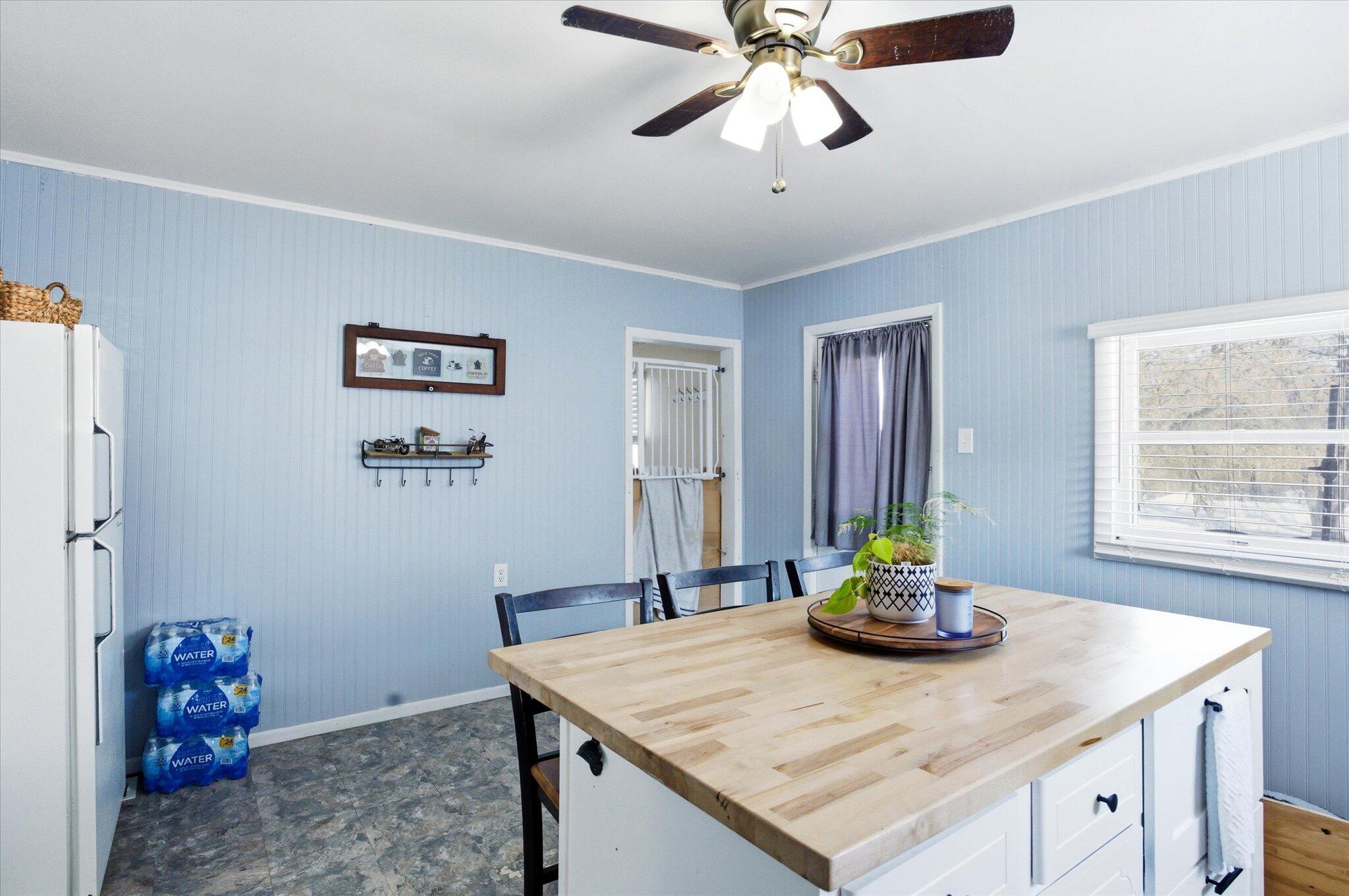 1043822 Property Photo 44