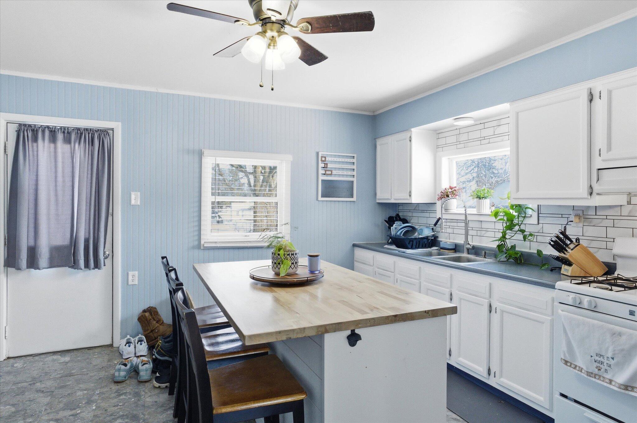 1043822 Property Photo 45