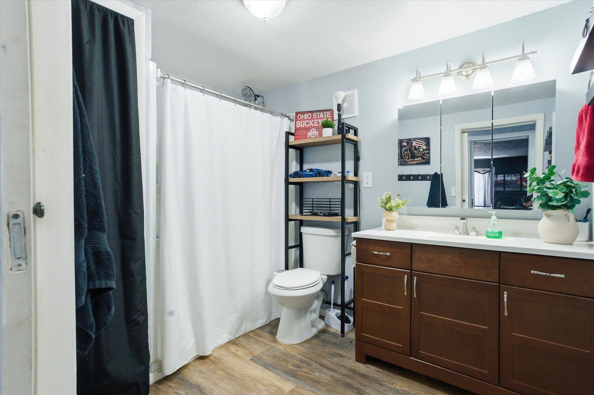 1043822 Property Photo 47