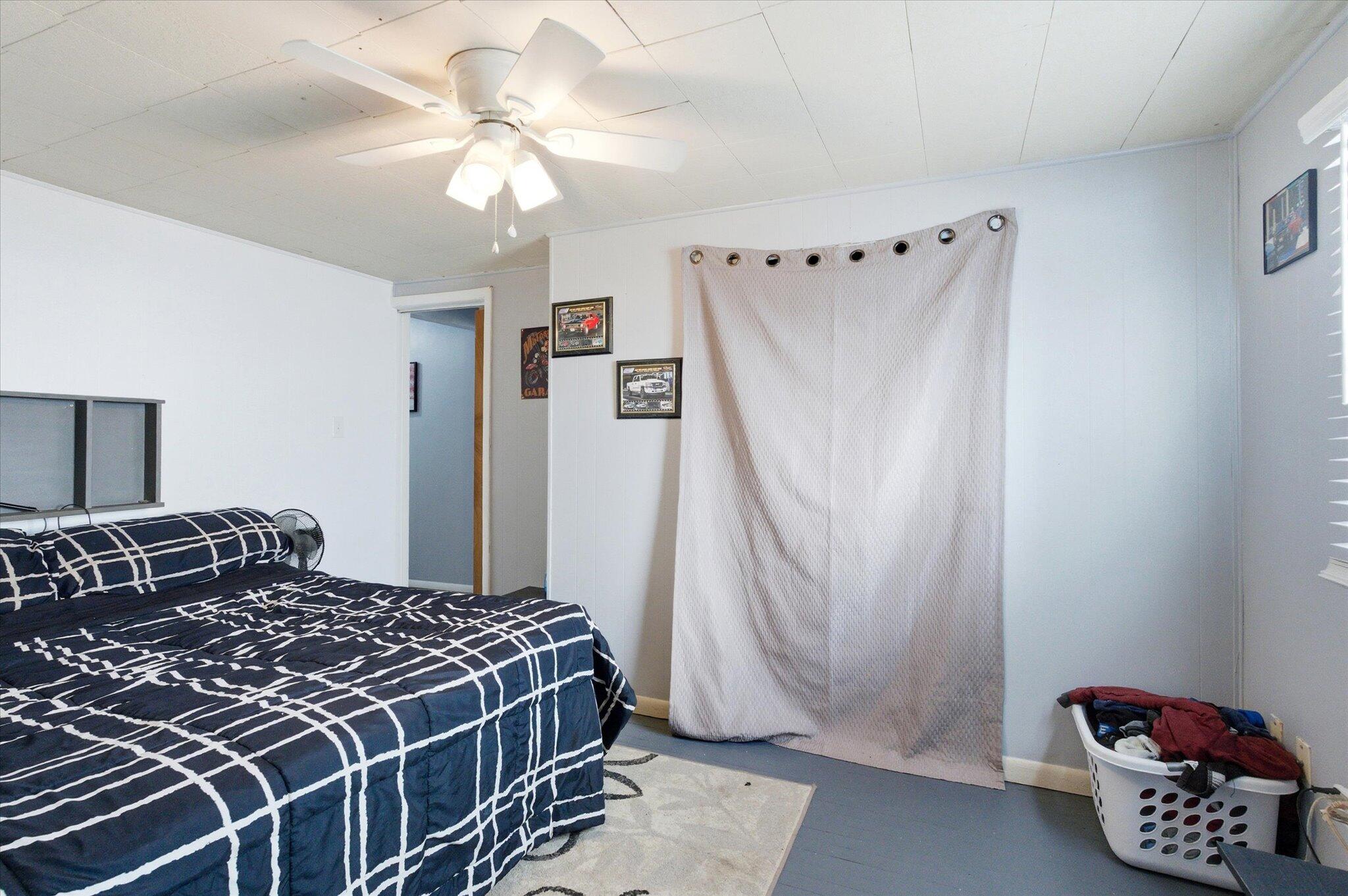 1043822 Property Photo 50