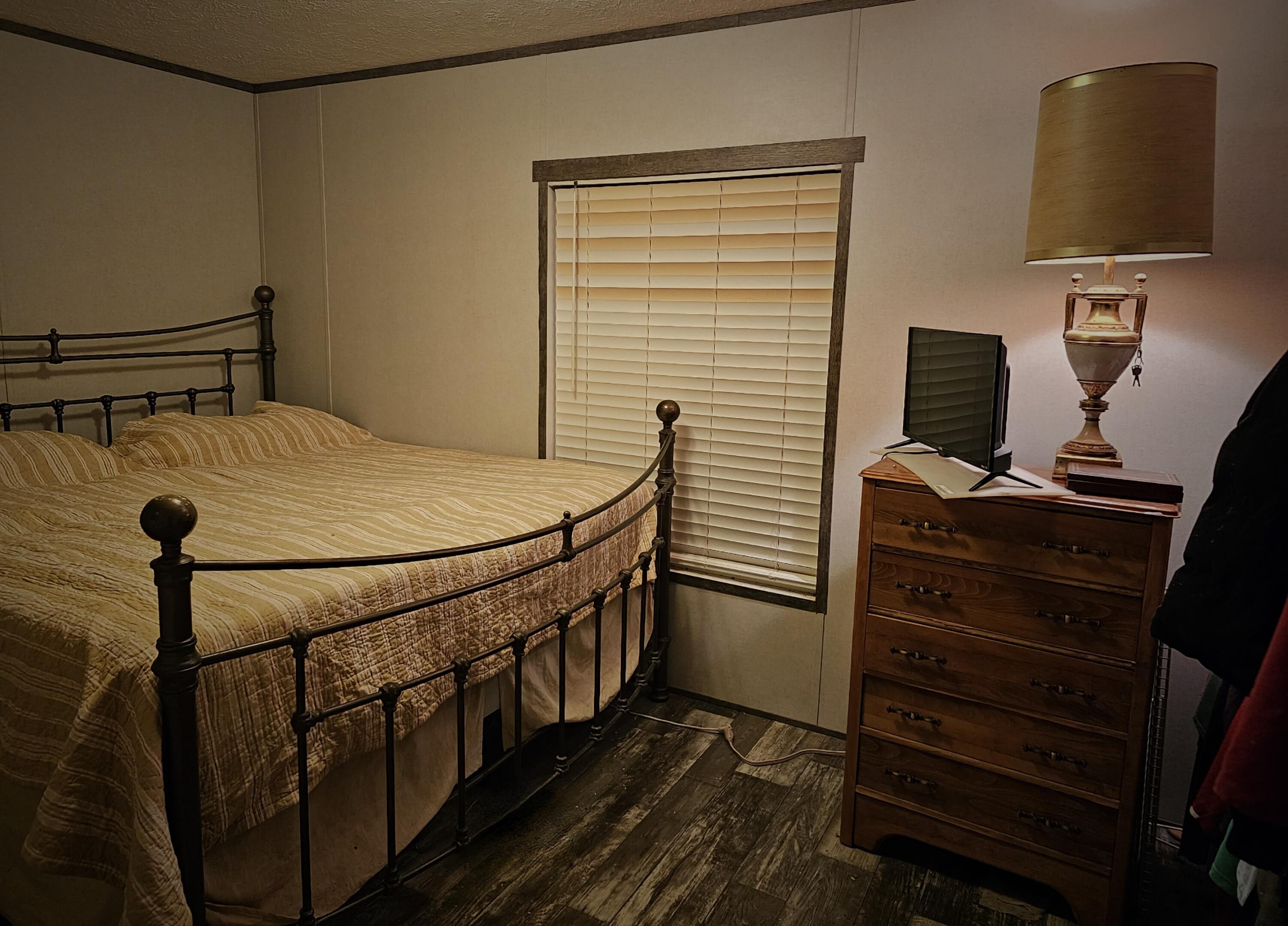 12015 Holly Drive Property Photo 7