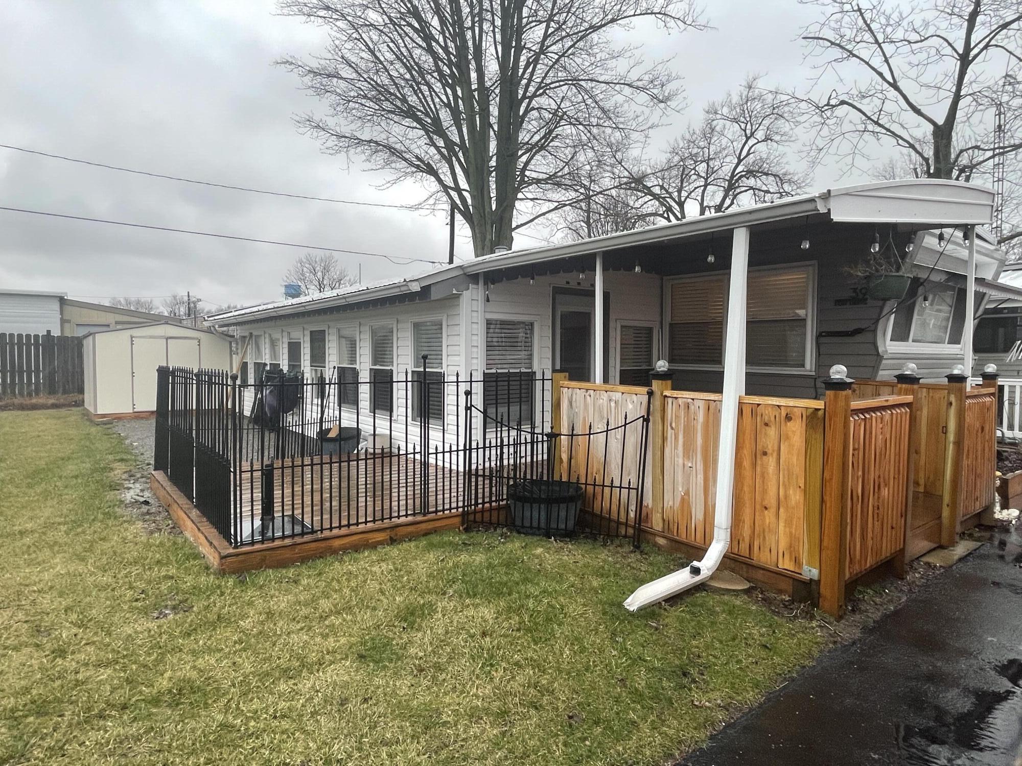 39 Fun Drive Property Photo 1