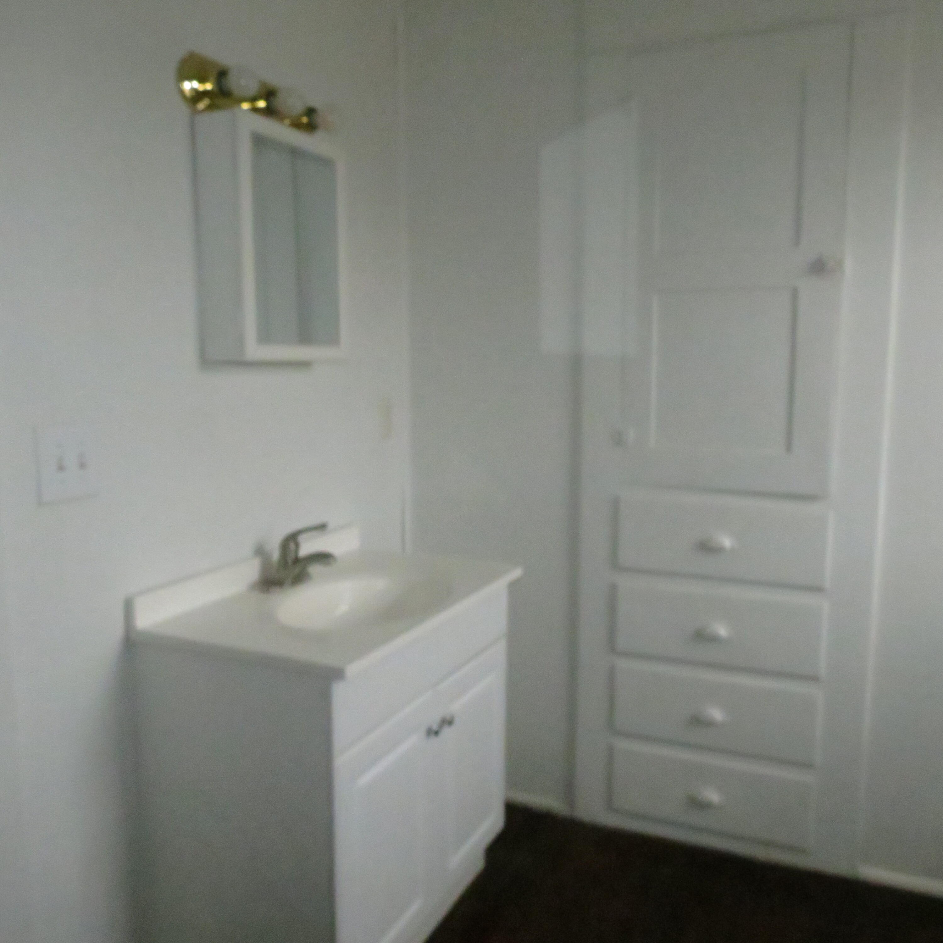 102 E Main Street Property Photo 18