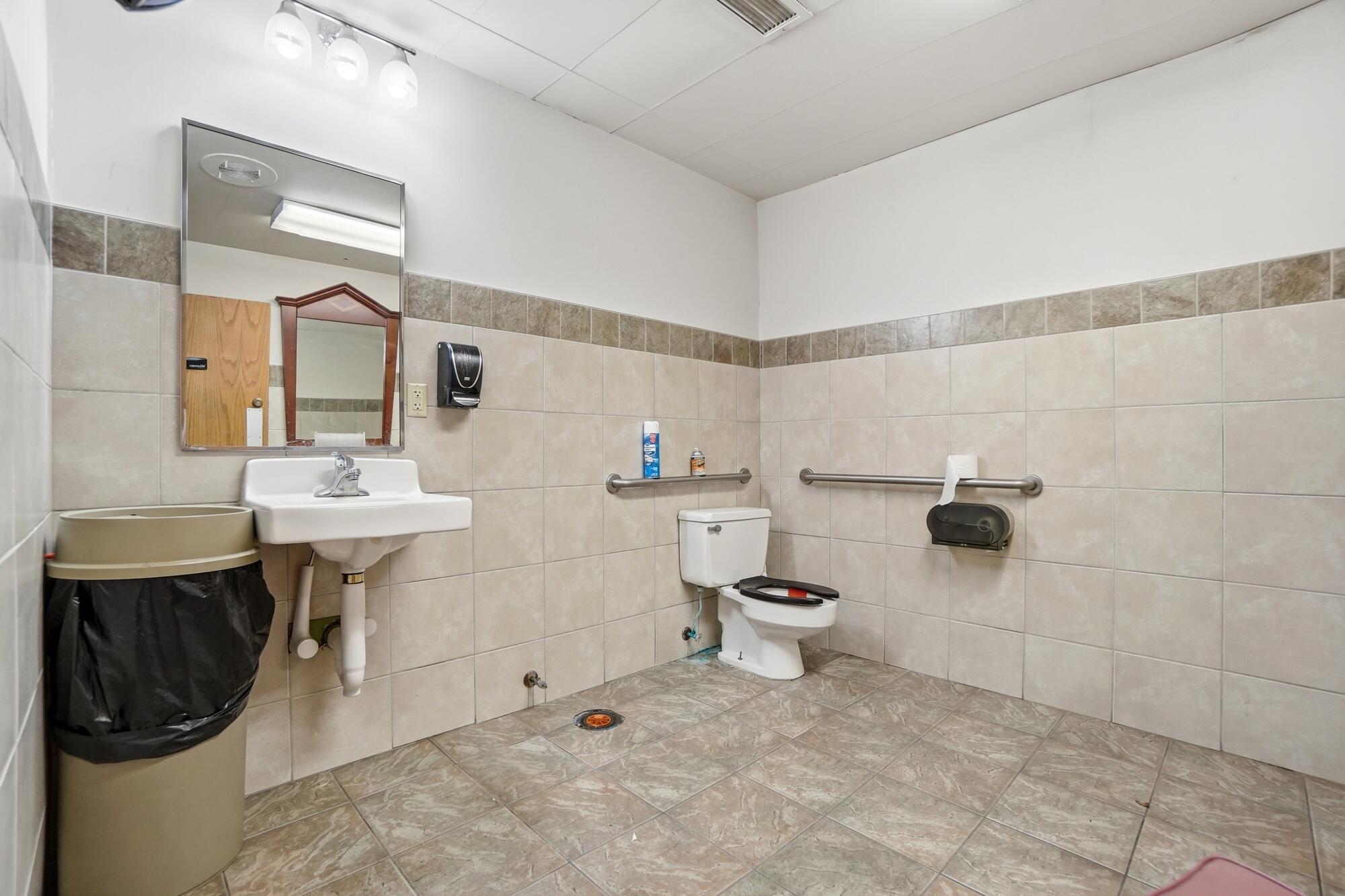 309 E Leffel Lane Property Photo 58