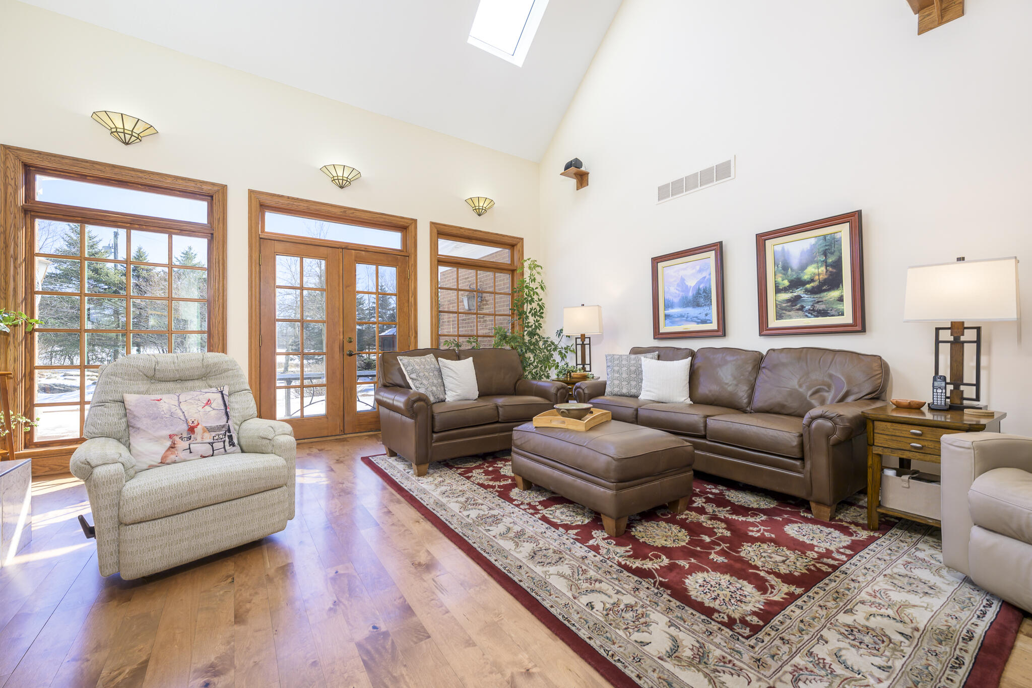 736 Arlington Road Property Photo 8
