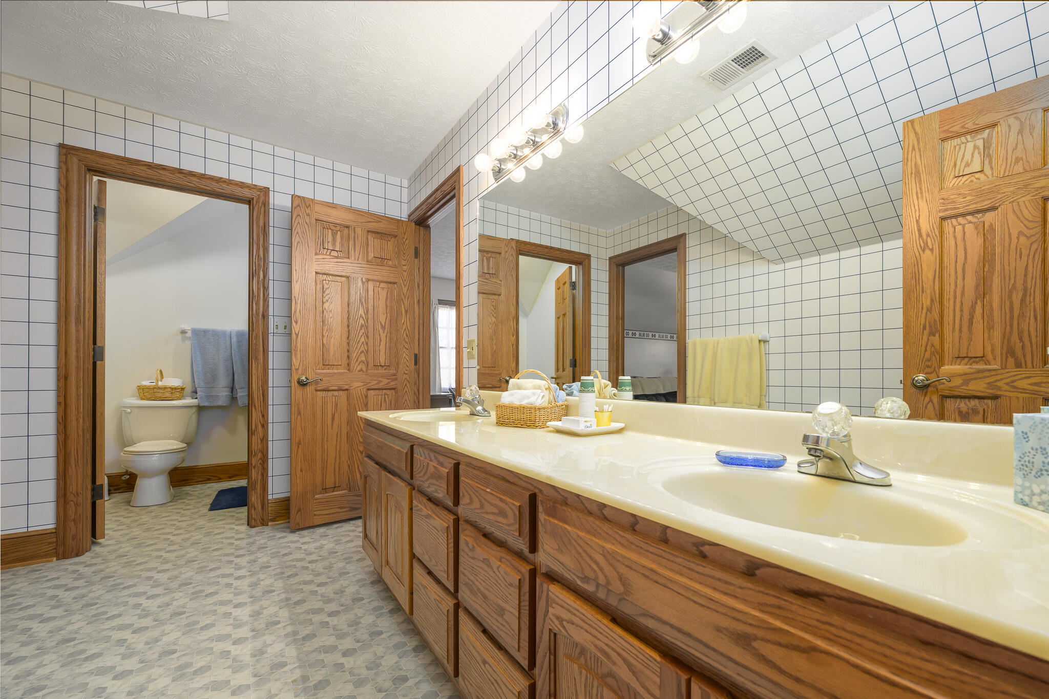 736 Arlington Road Property Photo 32
