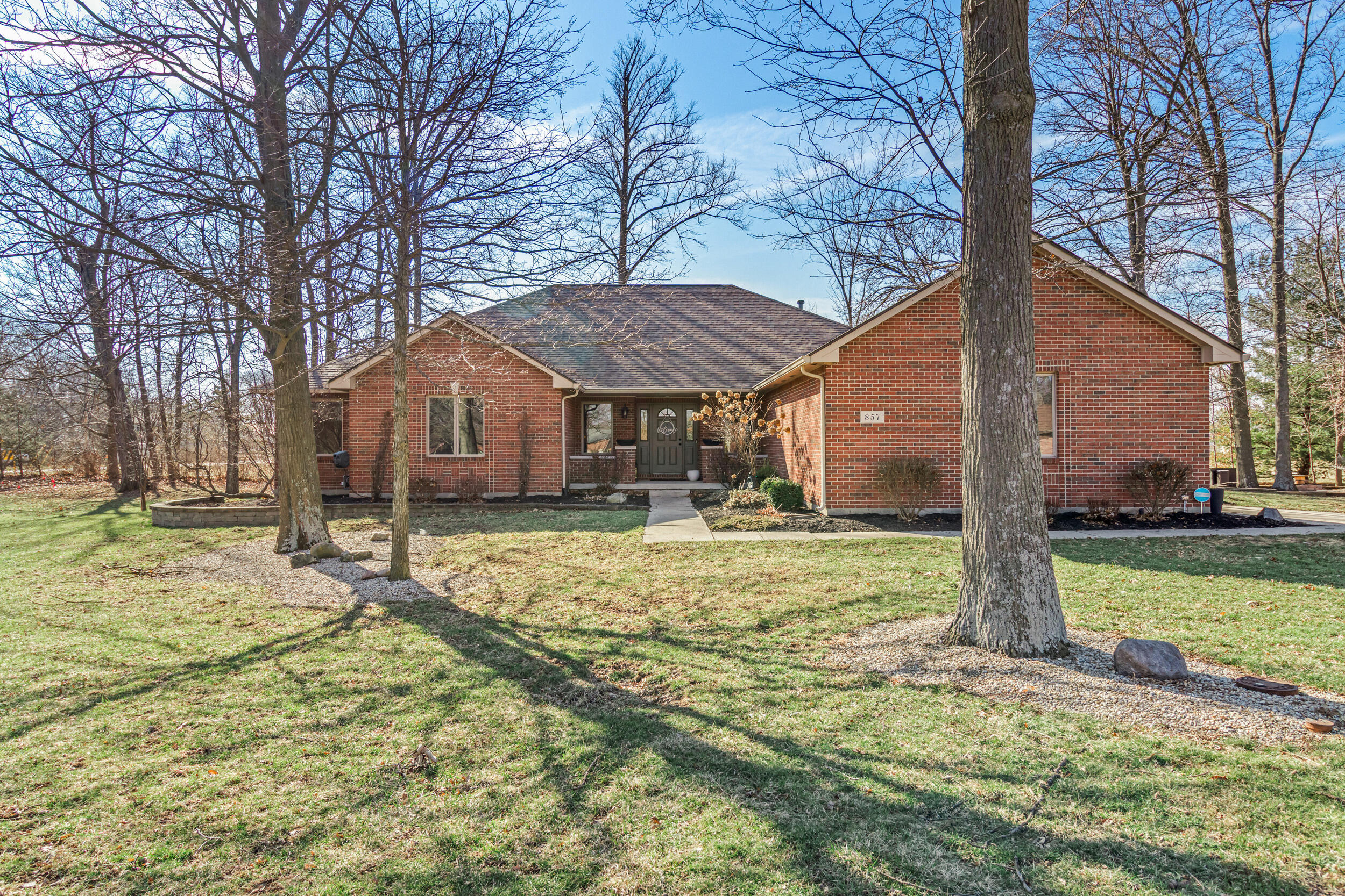 857 Shaney Lane Property Photo 1