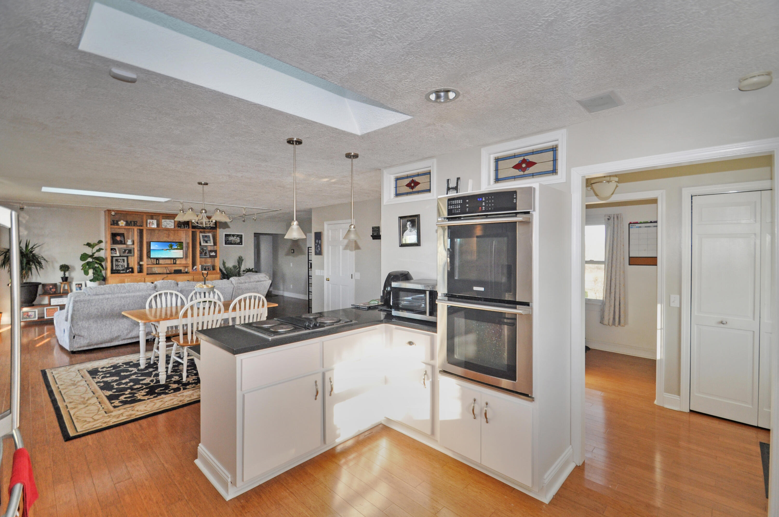 335 N State Route 121 Property Photo 7