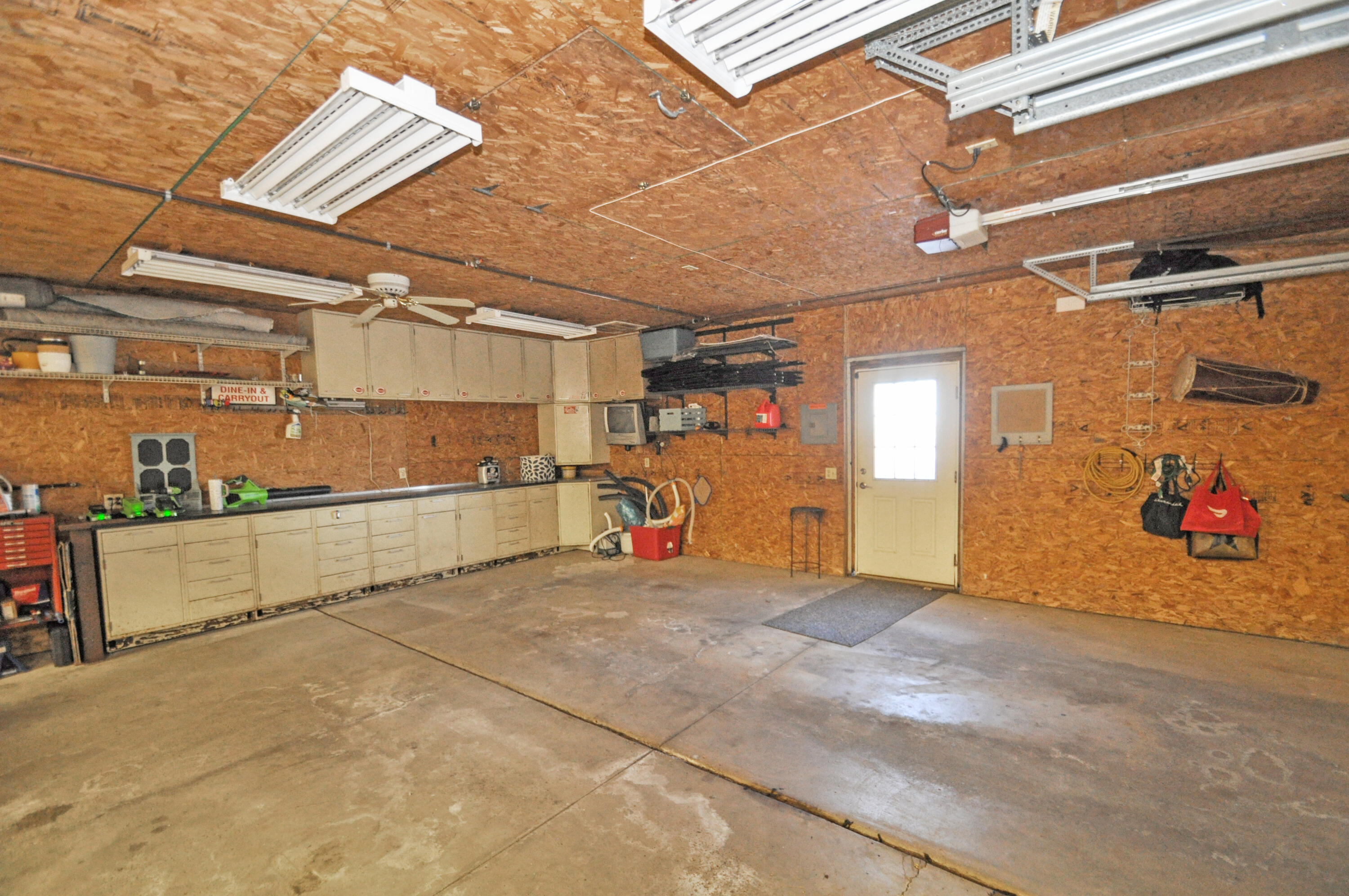 335 N State Route 121 Property Photo 34