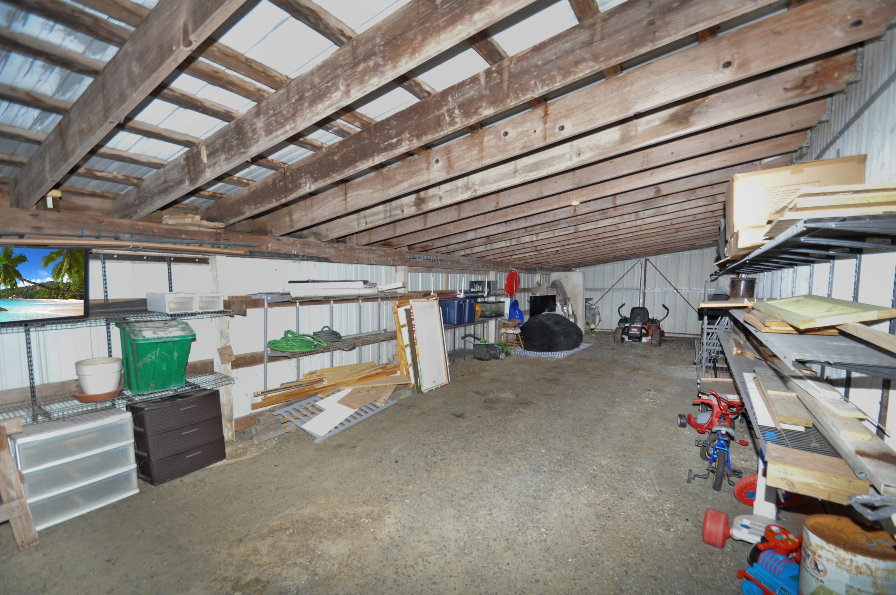 335 N State Route 121 Property Photo 39