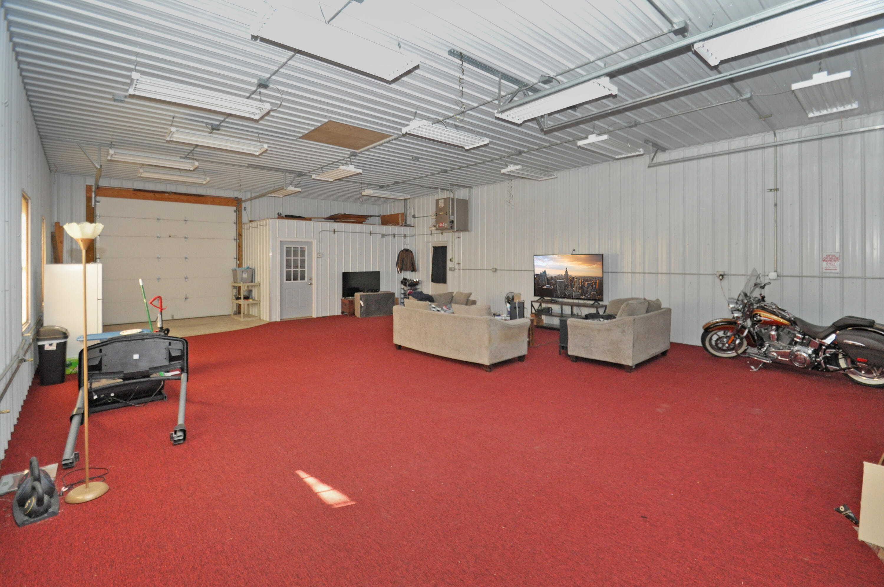 335 N State Route 121 Property Photo 42