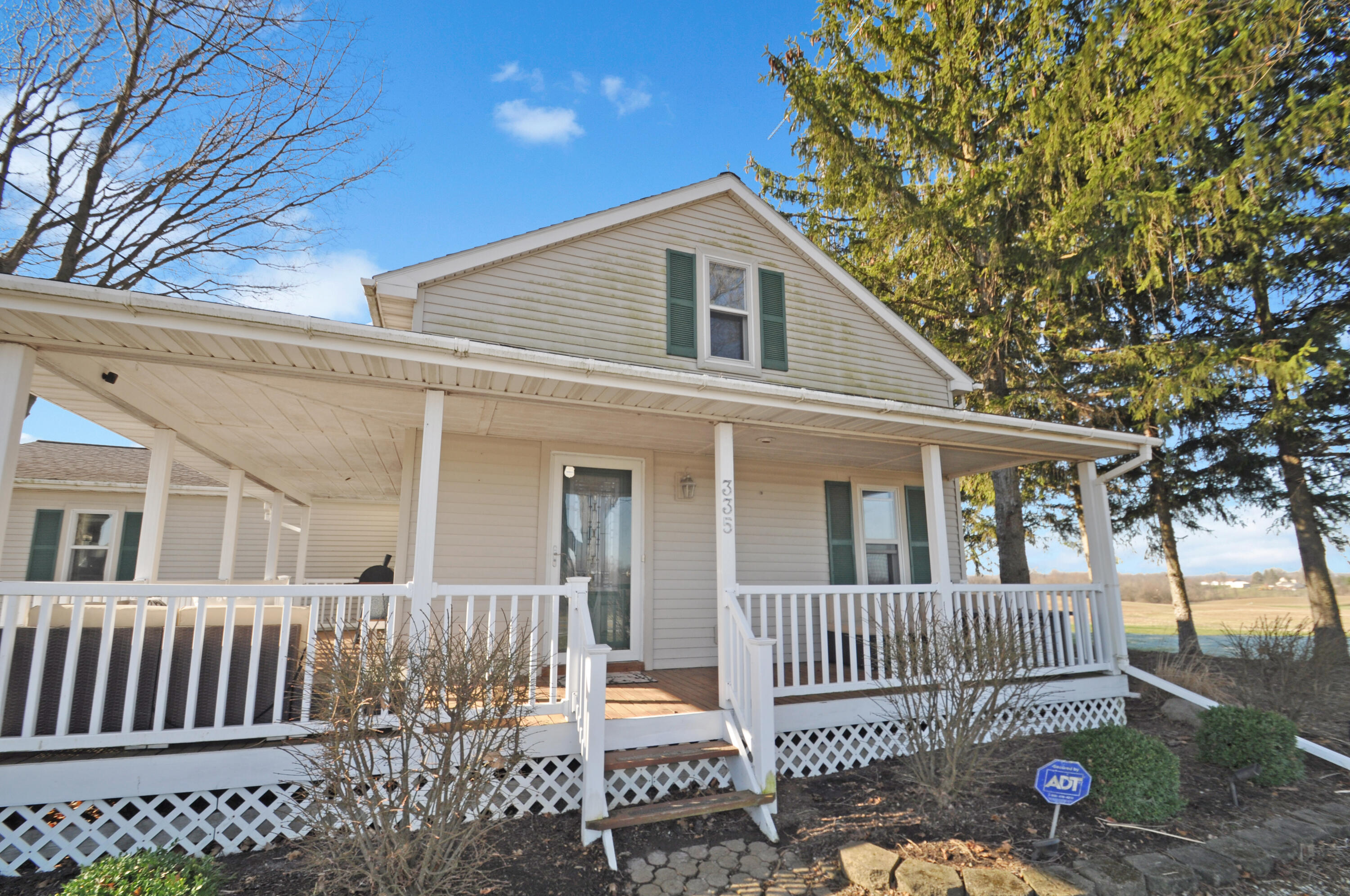 335 N State Route 121 Property Photo 46
