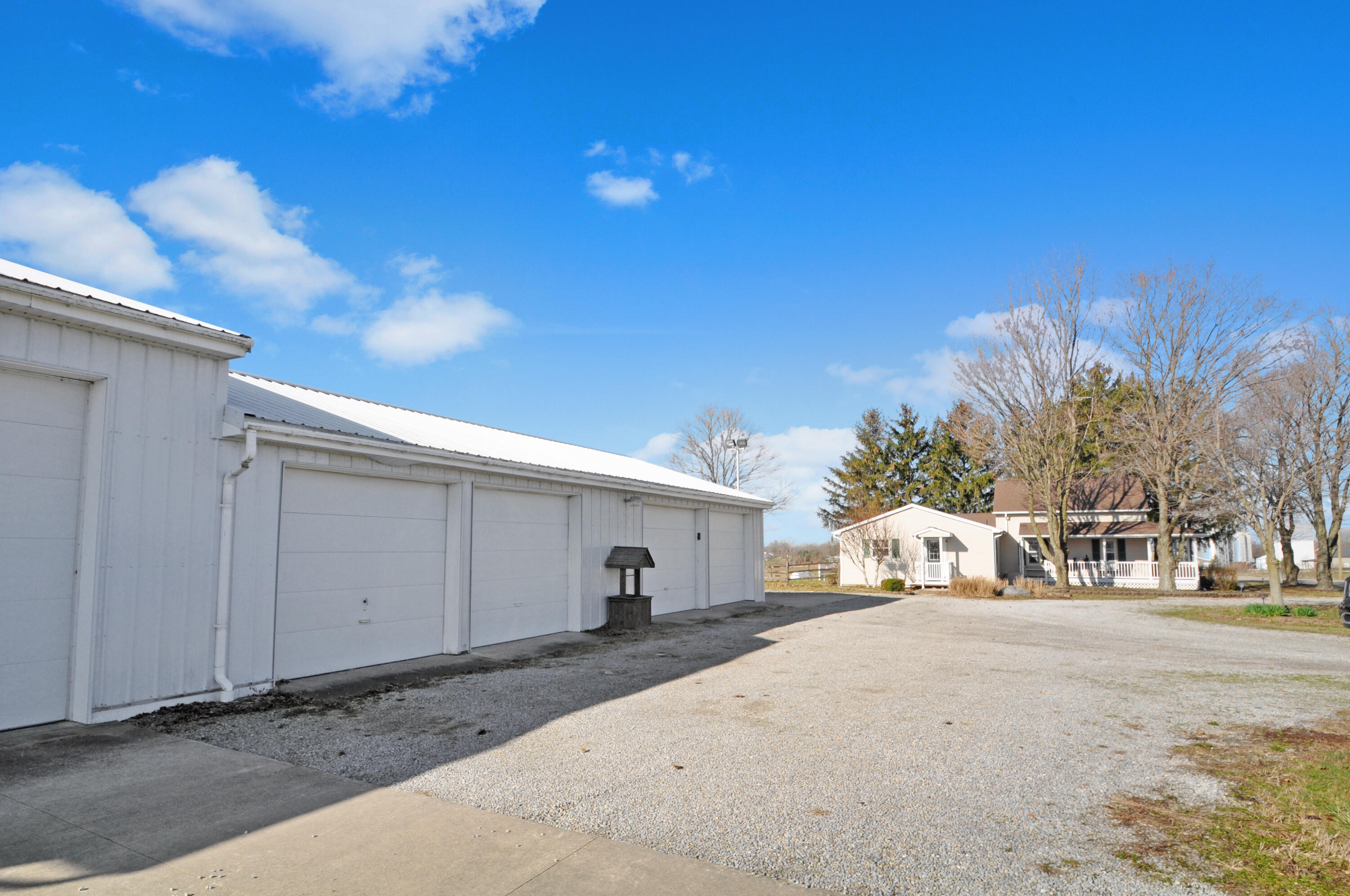 335 N State Route 121 Property Photo 57